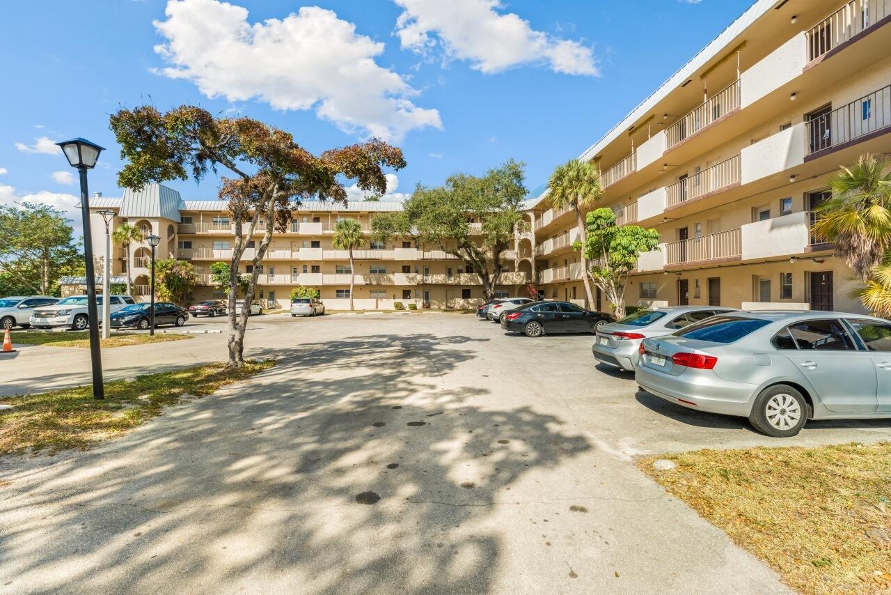 6301 N Falls Cir Drive 307, Lauderhill, FL 33319, Lauderhill
