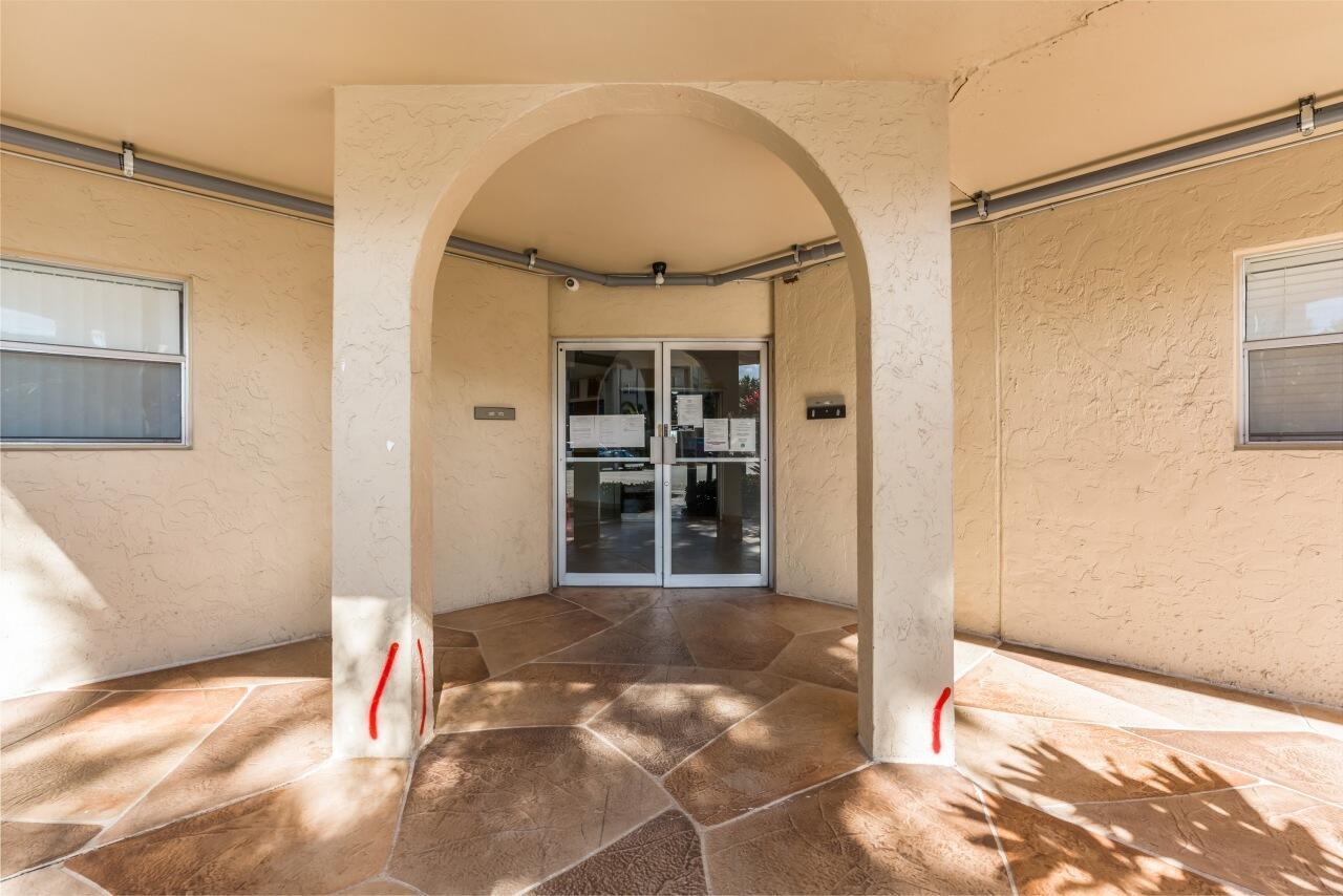 6301 N Falls Cir Drive 307, Lauderhill, FL 33319, Lauderhill - Photo 5