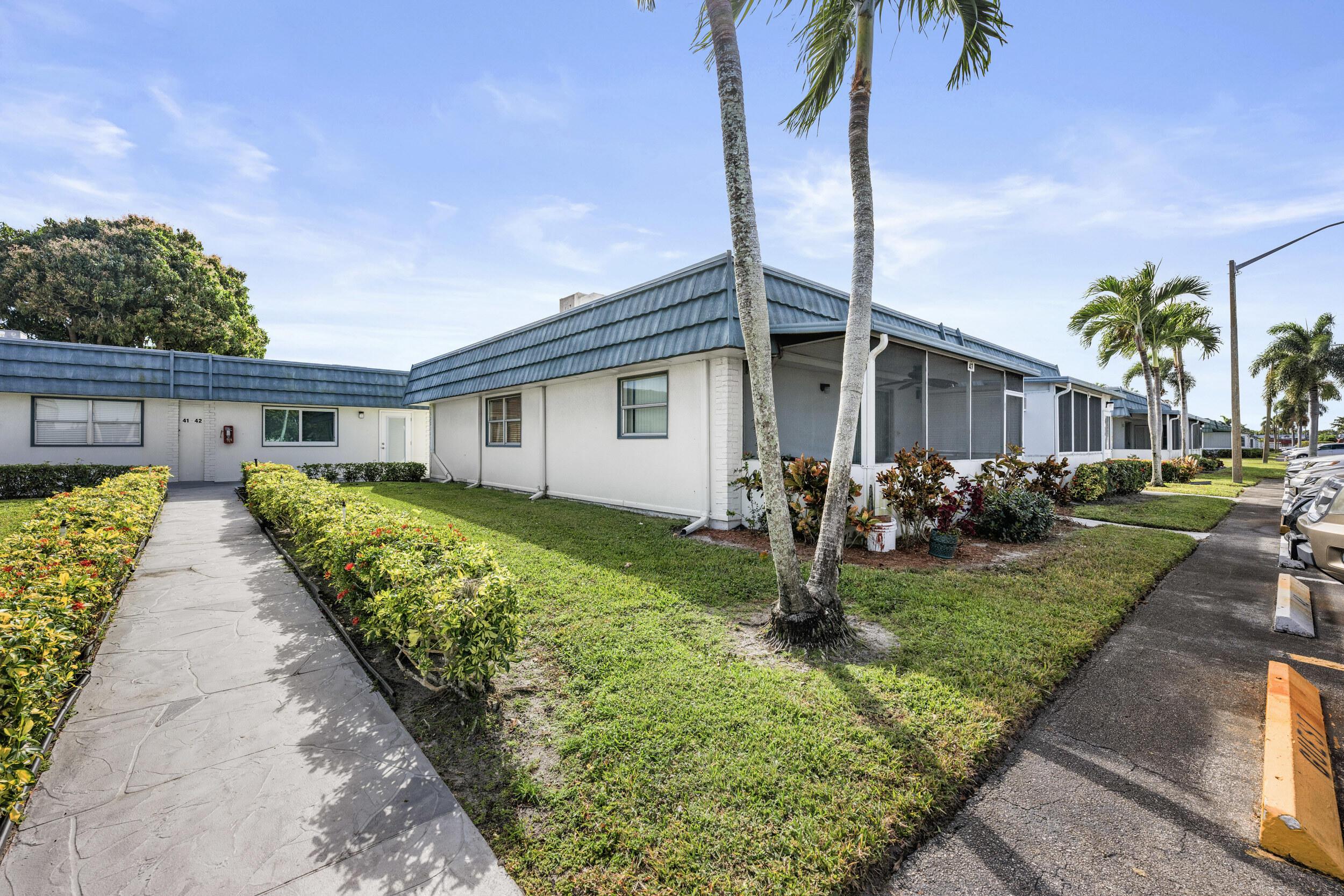 43 Waterford B, Delray Beach, FL 33446, Delray Beach - Photo 4