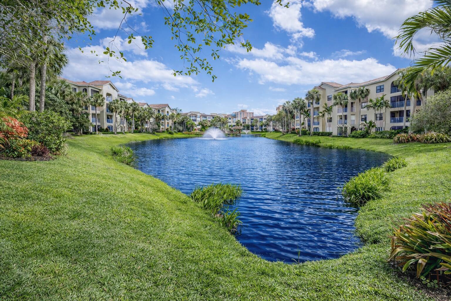 200 Uno Lago Drive 105, Juno Beach, FL 33408, Juno Beach