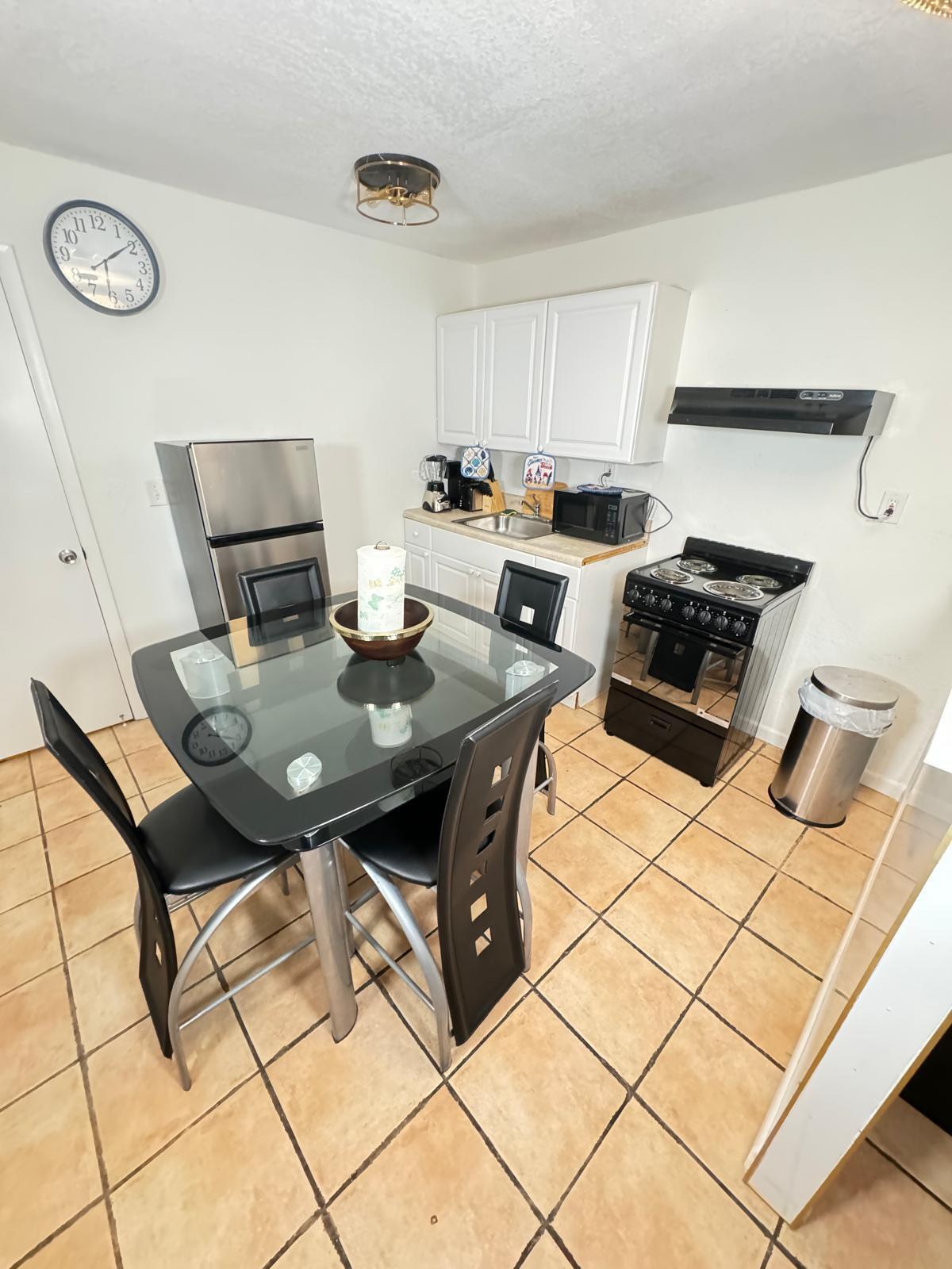 1430 N Stacy Street N 4, West Palm Beach, FL 33417, West Palm Beach - Photo 2