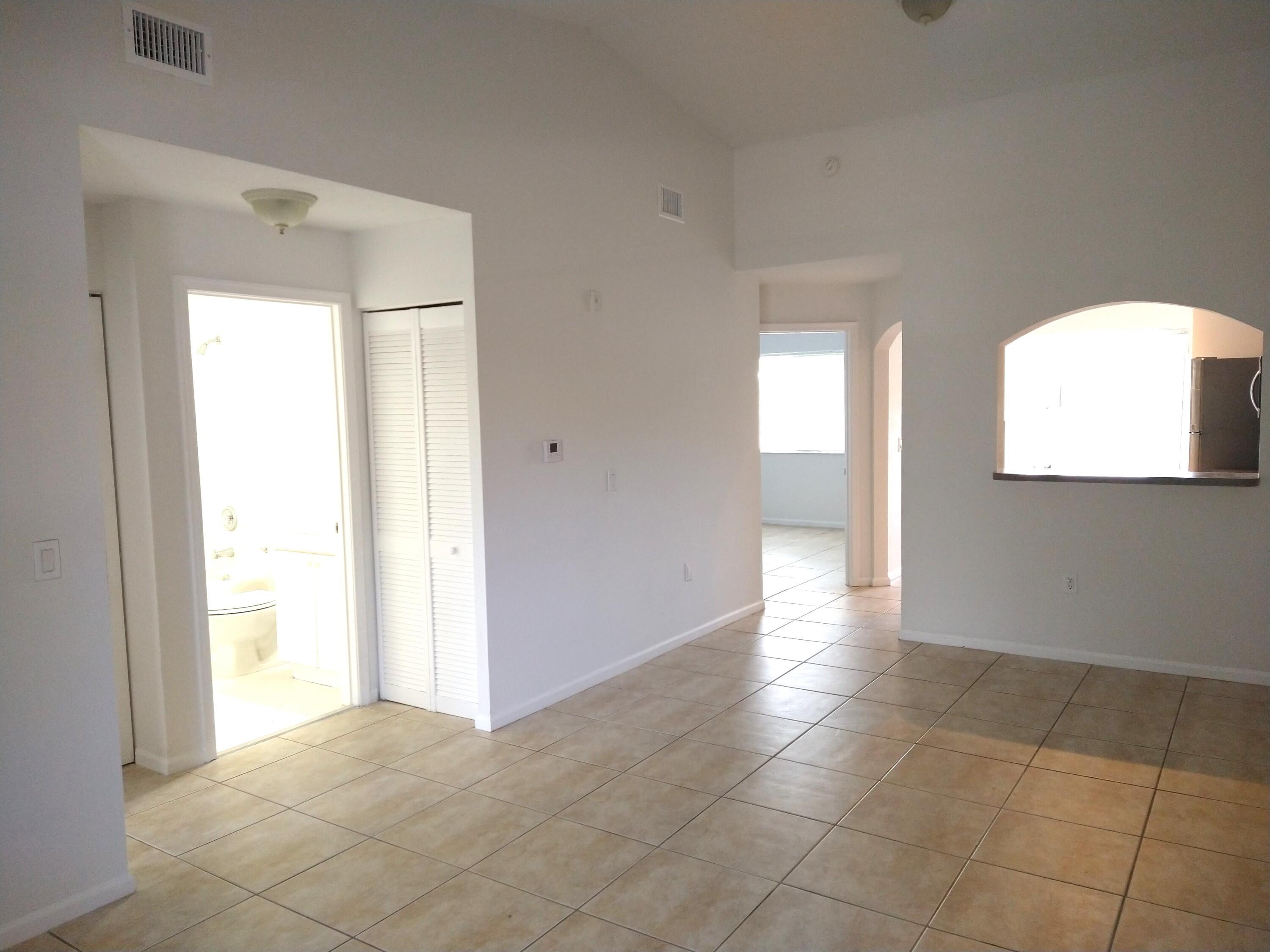 3478 Briar Bay Boulevard 204, West Palm Beach, FL 33411, West Palm Beach - Photo 2