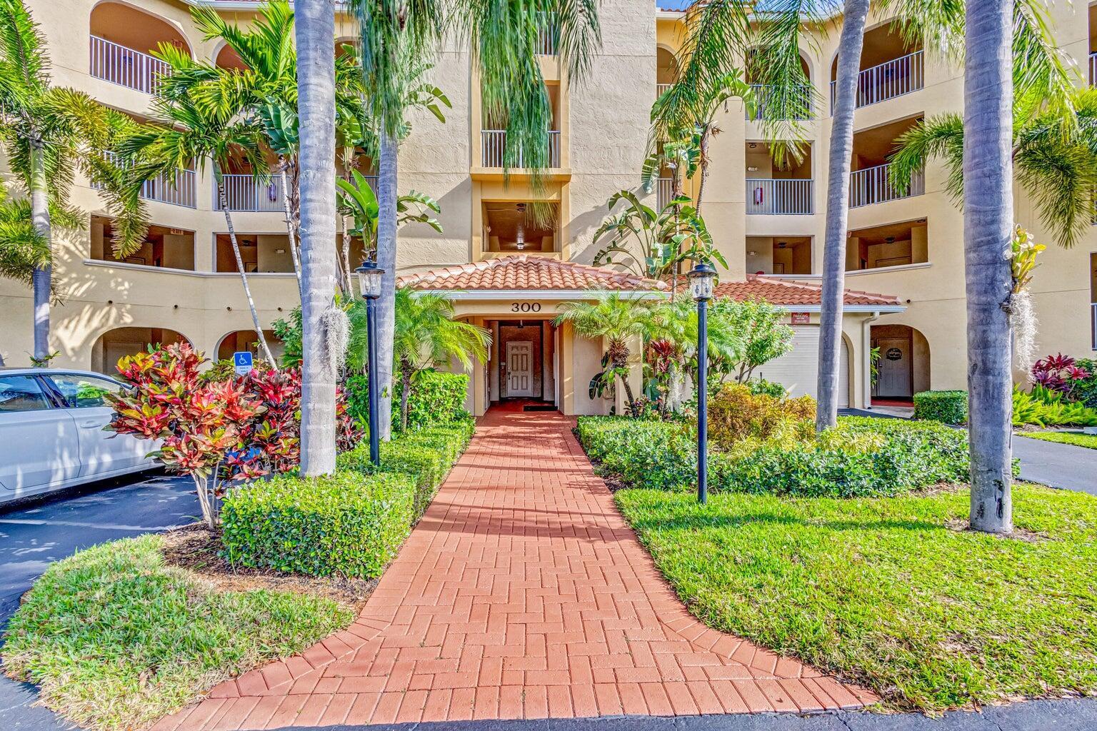 300 Uno Lago Drive 305, Juno Beach, FL 33408, Juno Beach - Photo 3