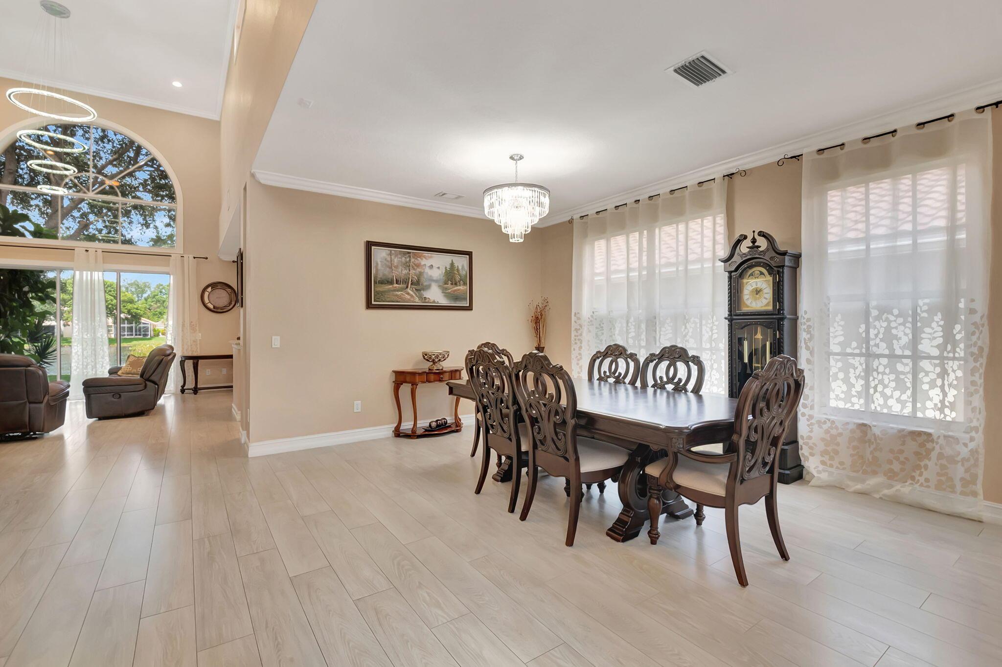 13599 Breton Lane E, Delray Beach, FL 33446, Delray Beach - Photo 4