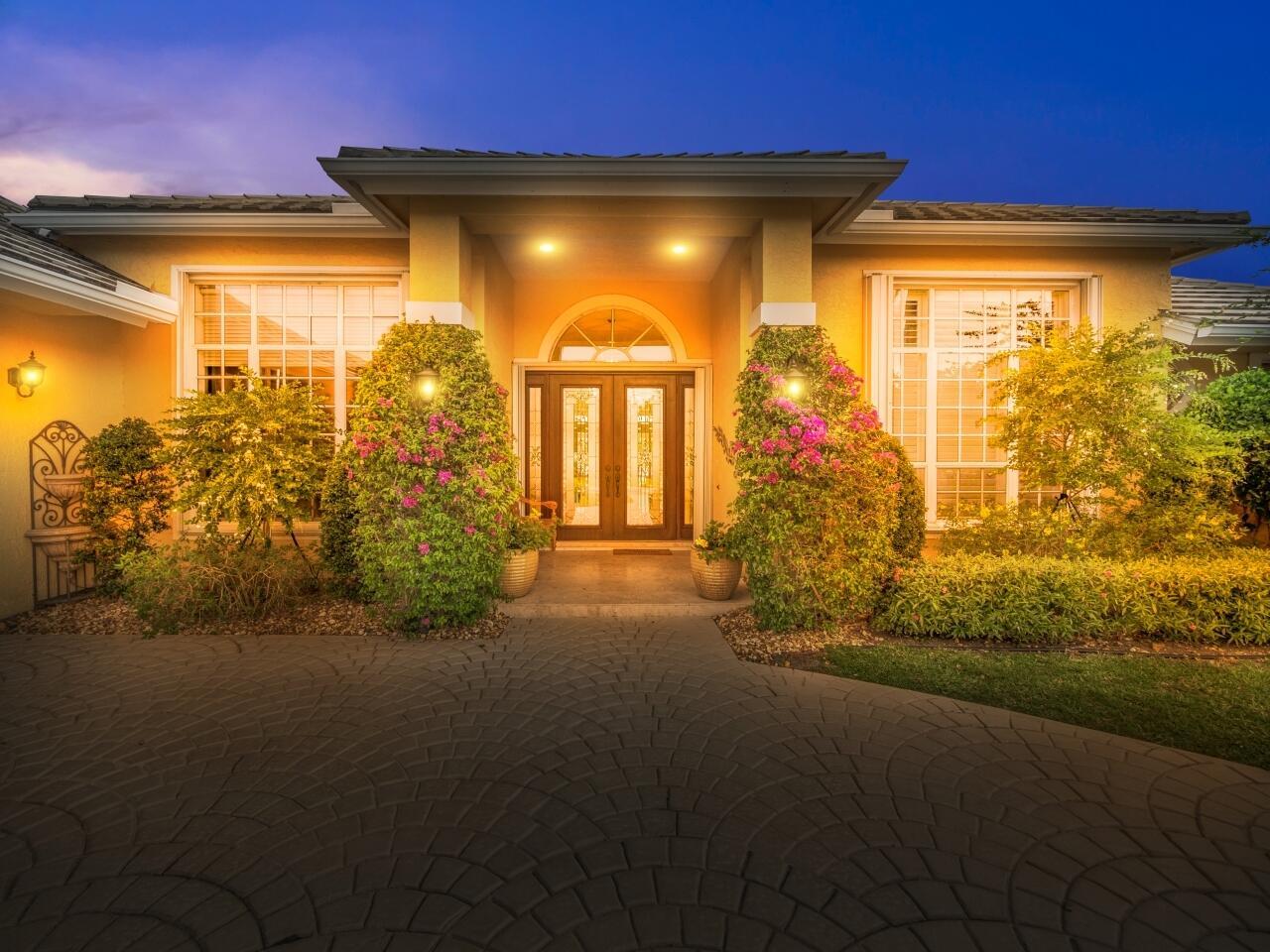 129 Brookhaven Court, Palm Beach Gardens, FL 33418, Palm Beach Gardens