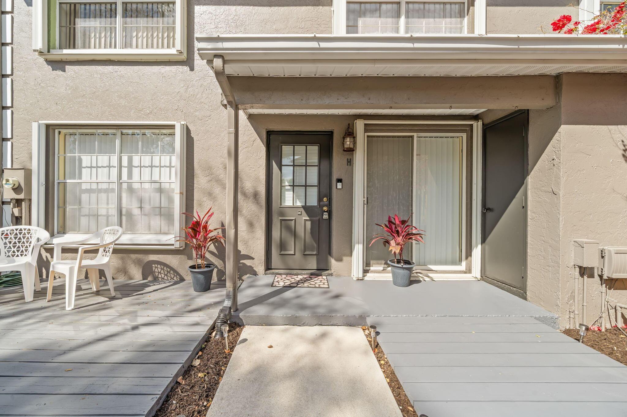 5130 Society Place W H, West Palm Beach, FL 33415, West Palm Beach - Photo 2