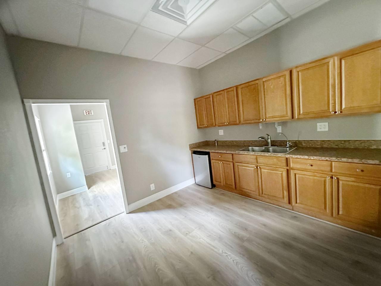 12075 NW 40th Street Street #5, Coral Springs, FL 33065, Coral Springs - Photo 2