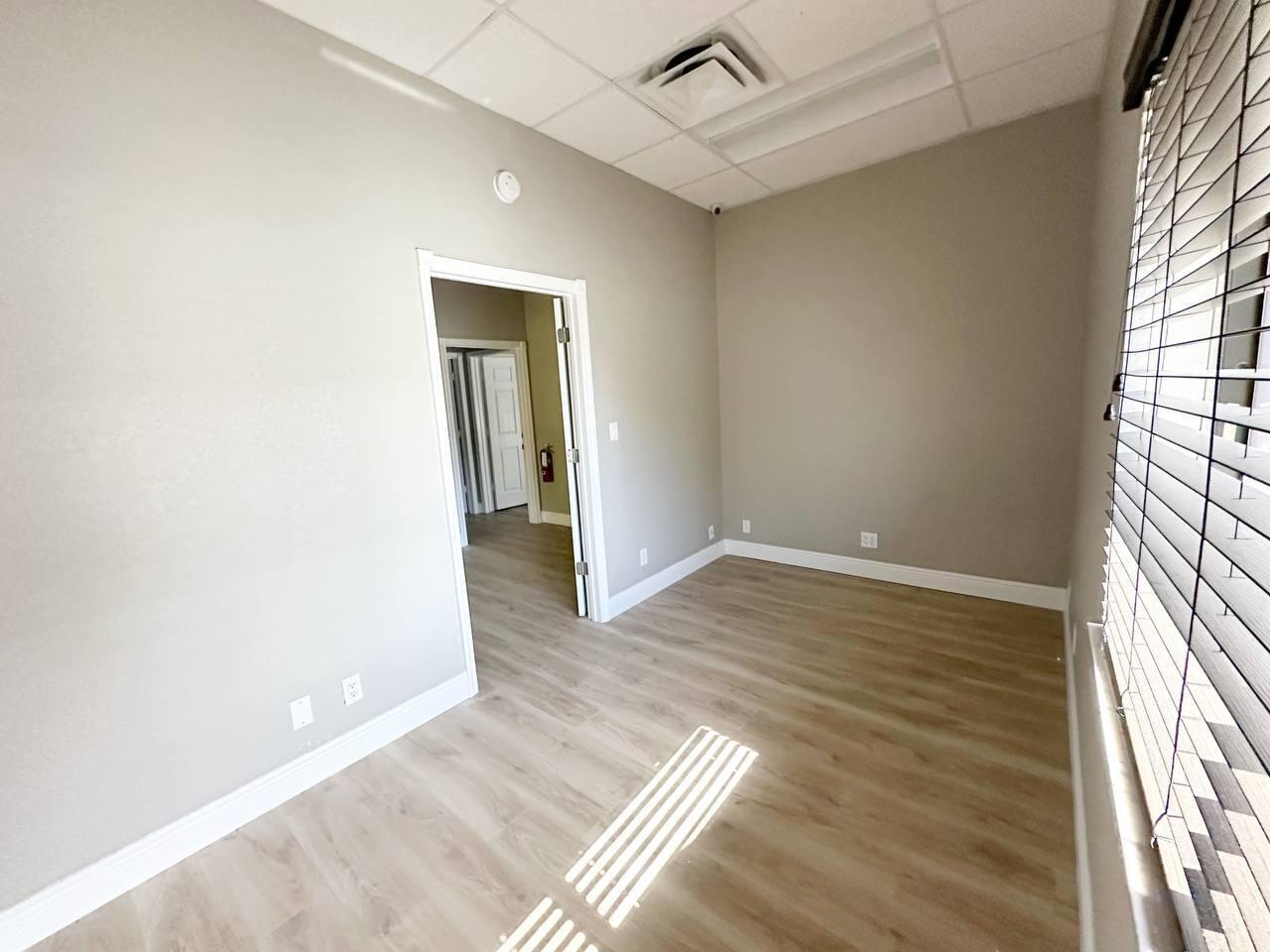 12075 NW 40th Street Street #5, Coral Springs, FL 33065, Coral Springs - Photo 3