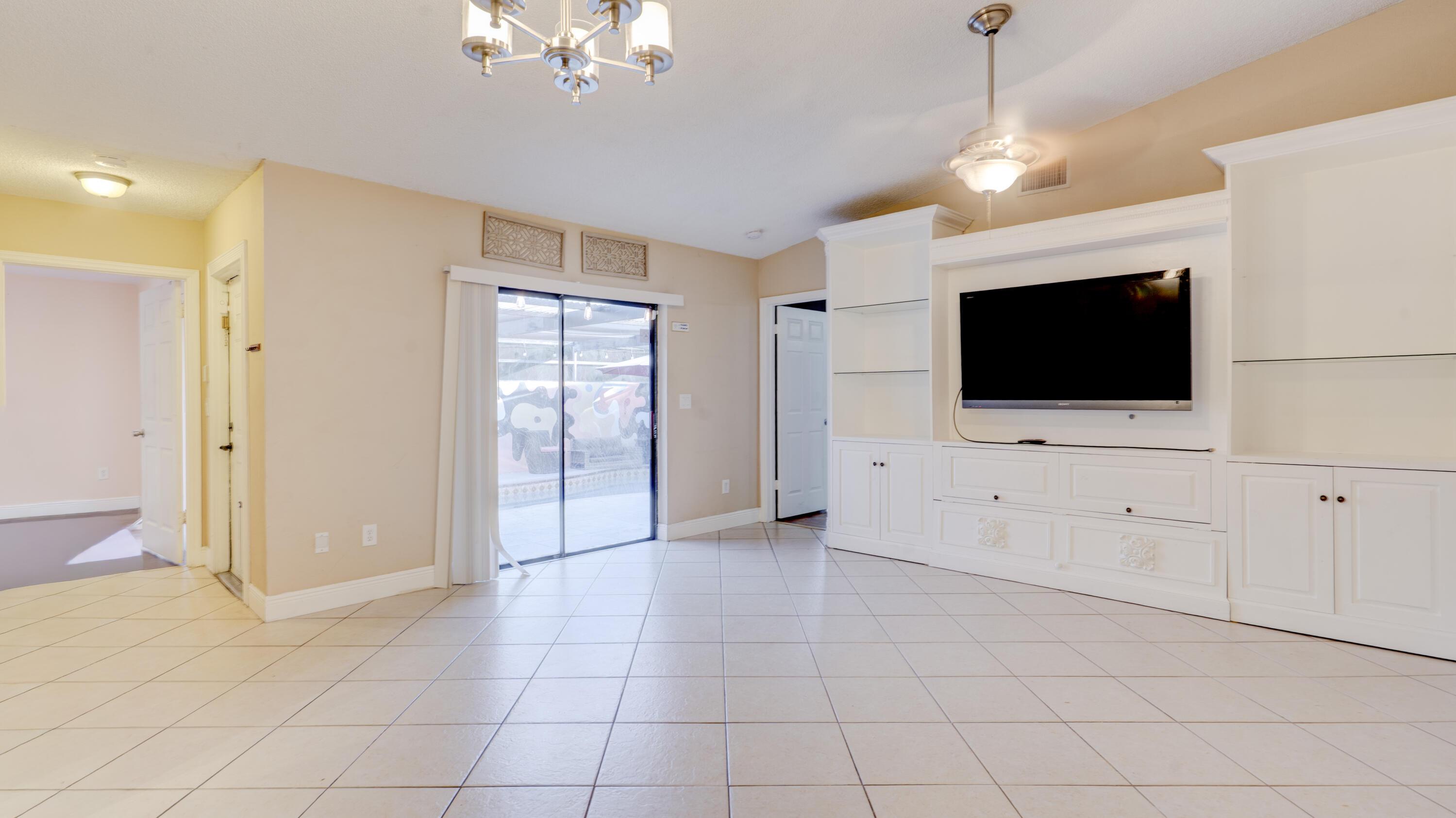 4782 Sunny Palm Circle D, West Palm Beach, FL 33415, West Palm Beach - Photo 5