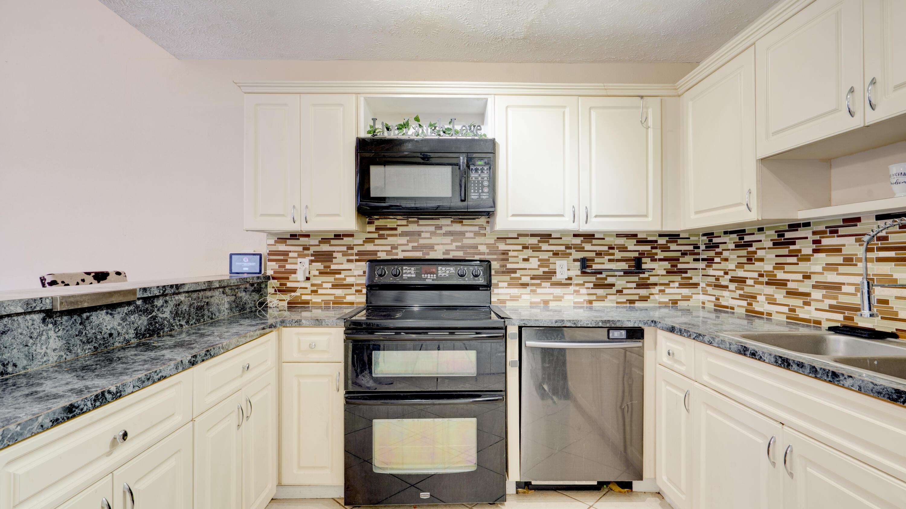 4782 Sunny Palm Circle D, West Palm Beach, FL 33415, West Palm Beach - Photo 3