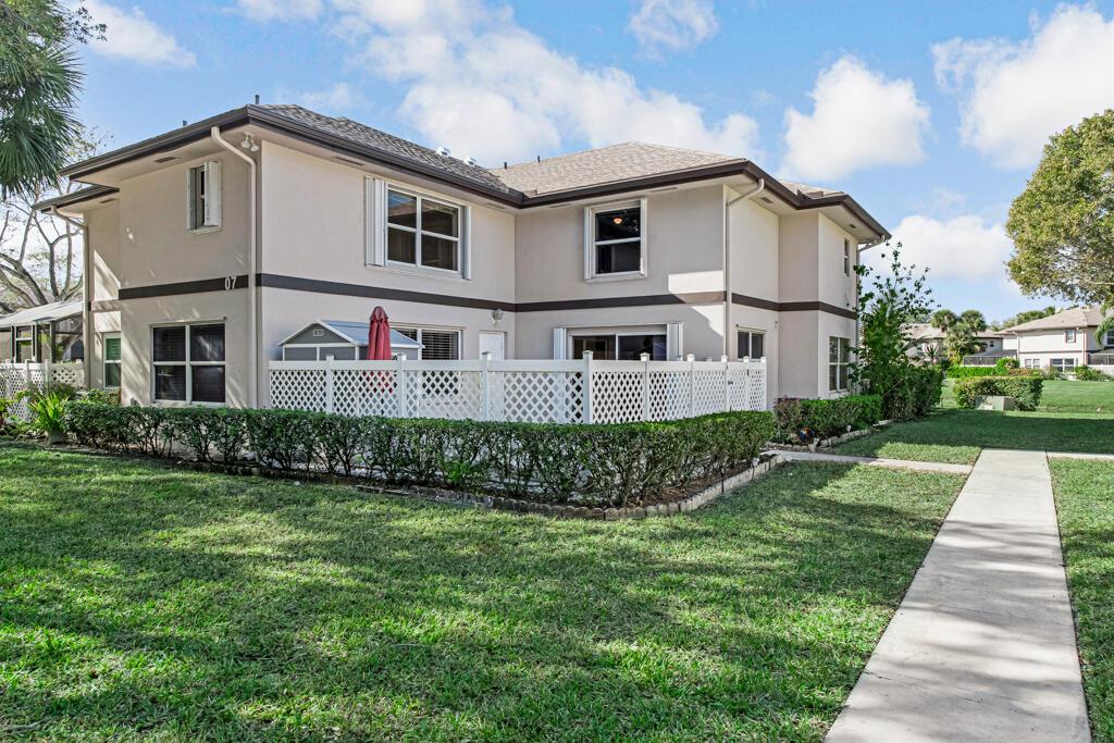 7 Amherst Court Apt A, Royal Palm Beach, FL 33411, Royal Palm Beach
