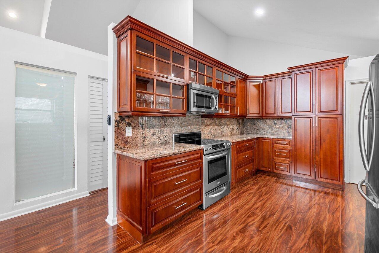 5236 Via De Amalfi Drive, Boca Raton, FL 33496, Boca Raton - Photo 5