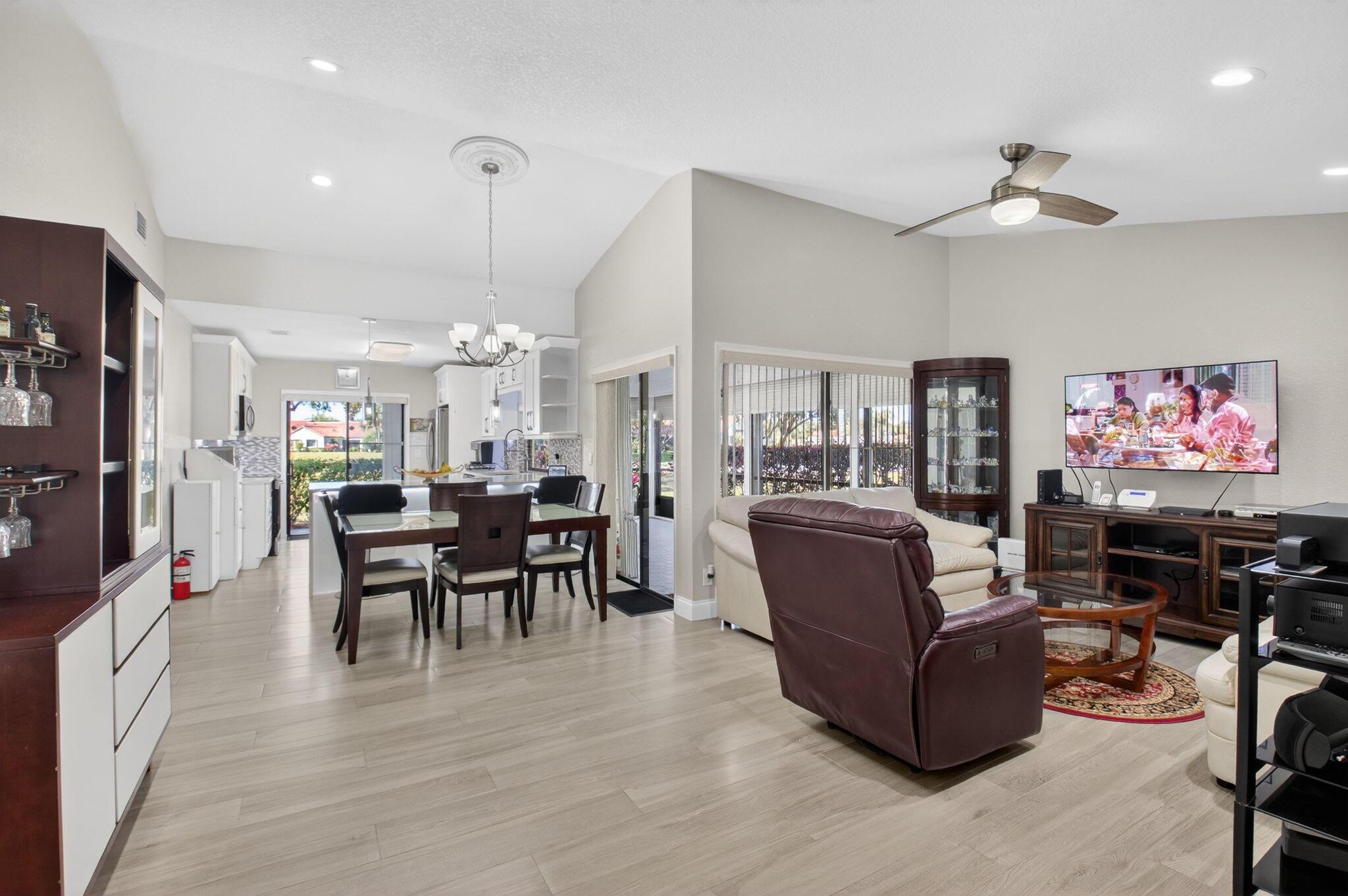 5750 Parkwalk Circle E, Boynton Beach, FL 33472, Boynton Beach - Photo 5