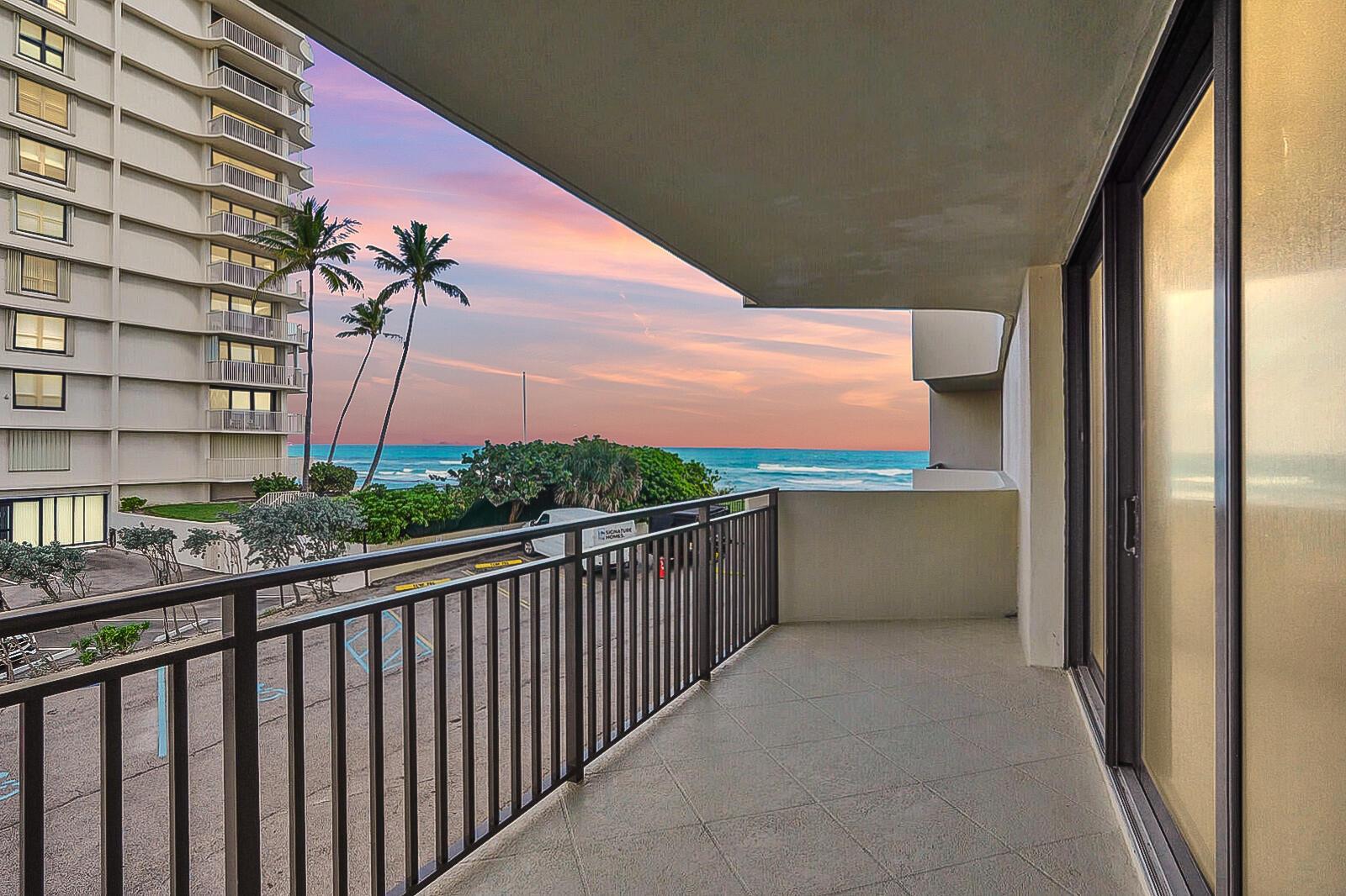 5460 N Ocean Drive 1d, Singer Island, FL 33404, Singer Island - Photo 2