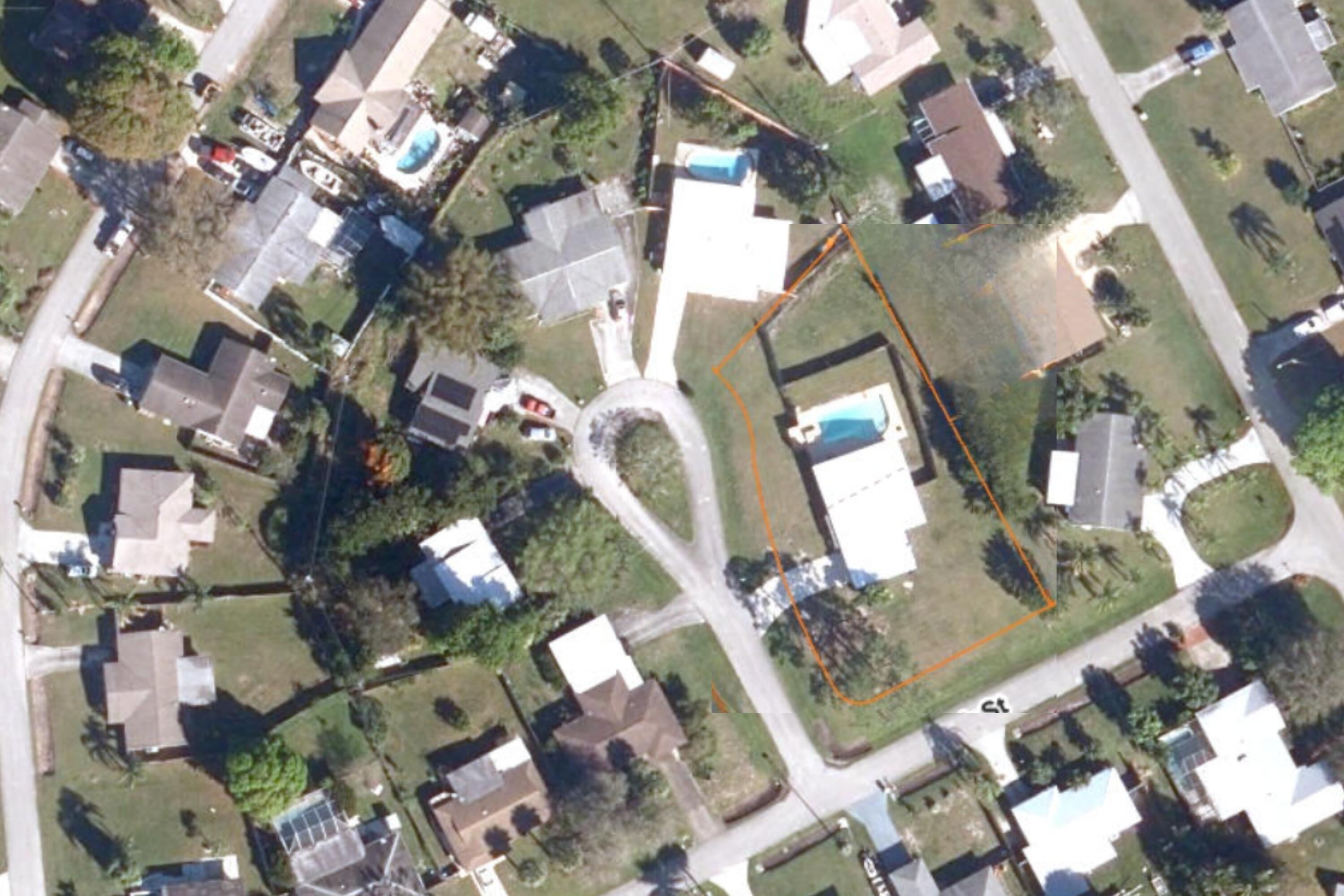 209 Oak Lane, Port St. Lucie, FL 34952, Port St. Lucie - Photo 2
