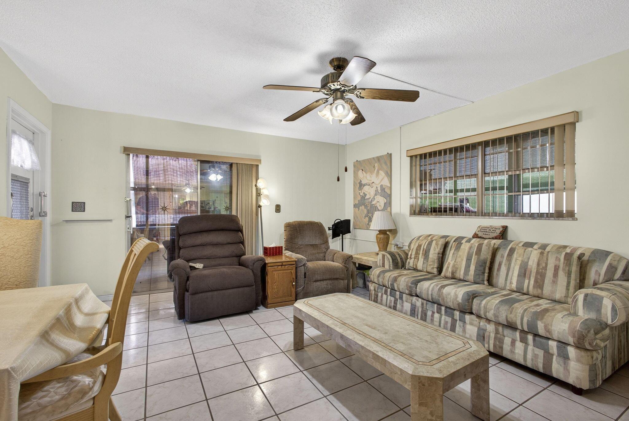 71 Plymouth I, West Palm Beach, FL 33417, West Palm Beach - Photo 4