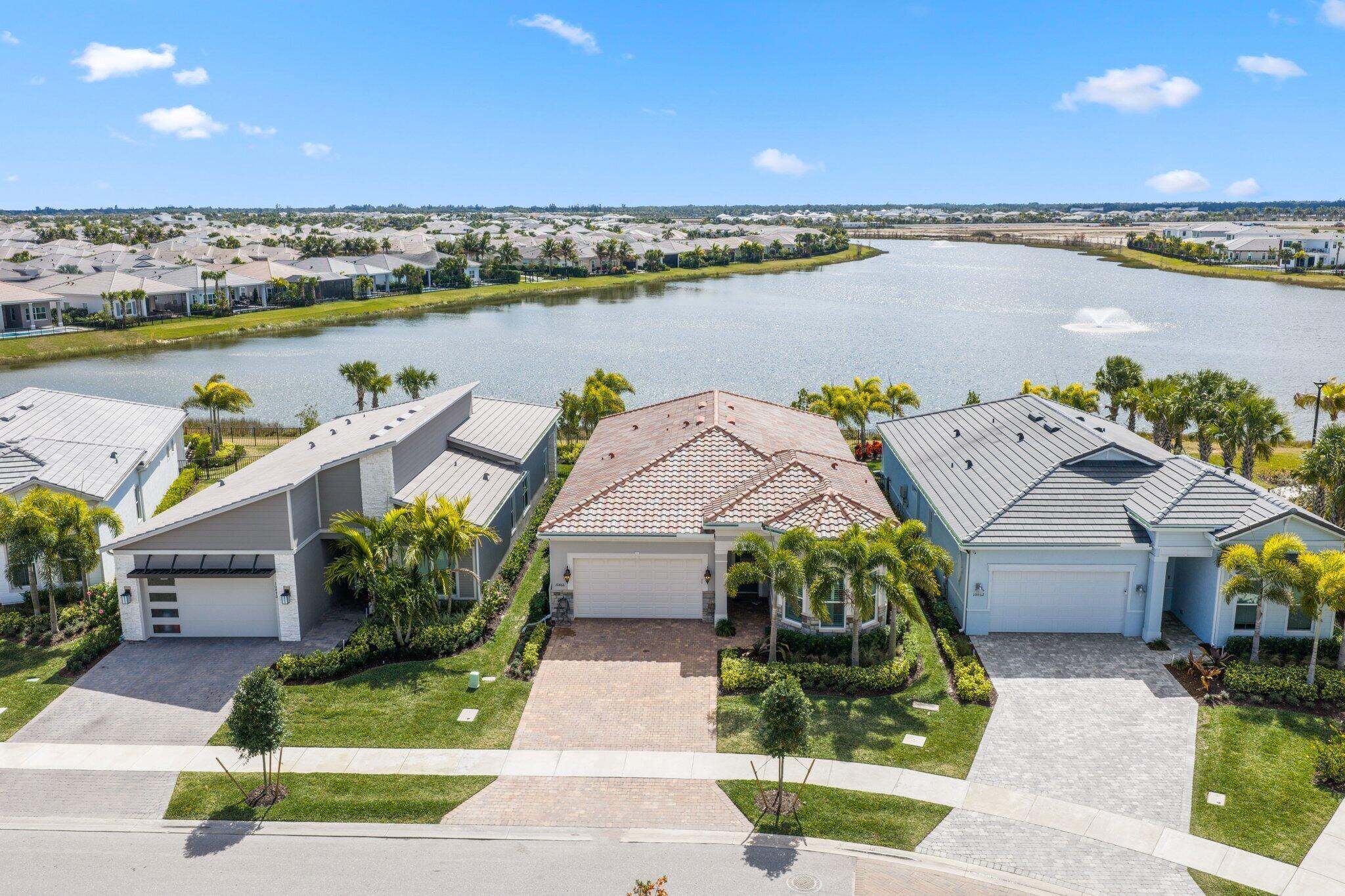 10466 Northbrook Circle, West Palm Beach, FL 33412, West Palm Beach - Photo 2