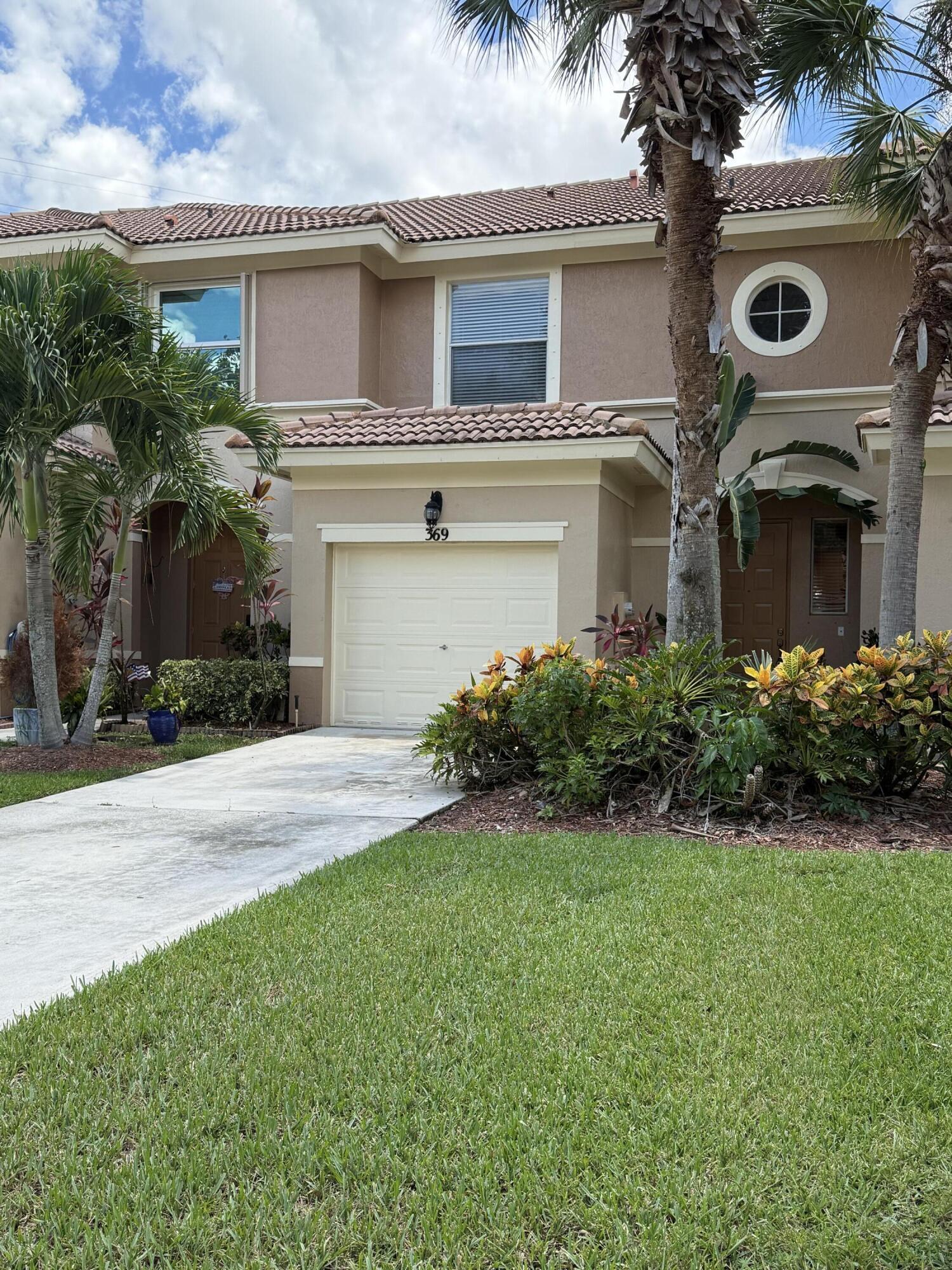 369 River Bluff Lane, Royal Palm Beach, FL 33411, Royal Palm Beach - Photo 2