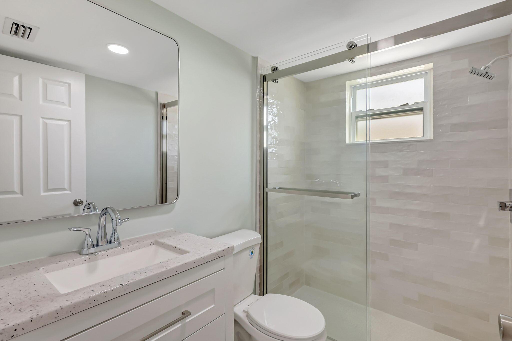 1538 SE Royal Green Circle 102, Port St. Lucie, FL 34952, Port St. Lucie - Photo 3