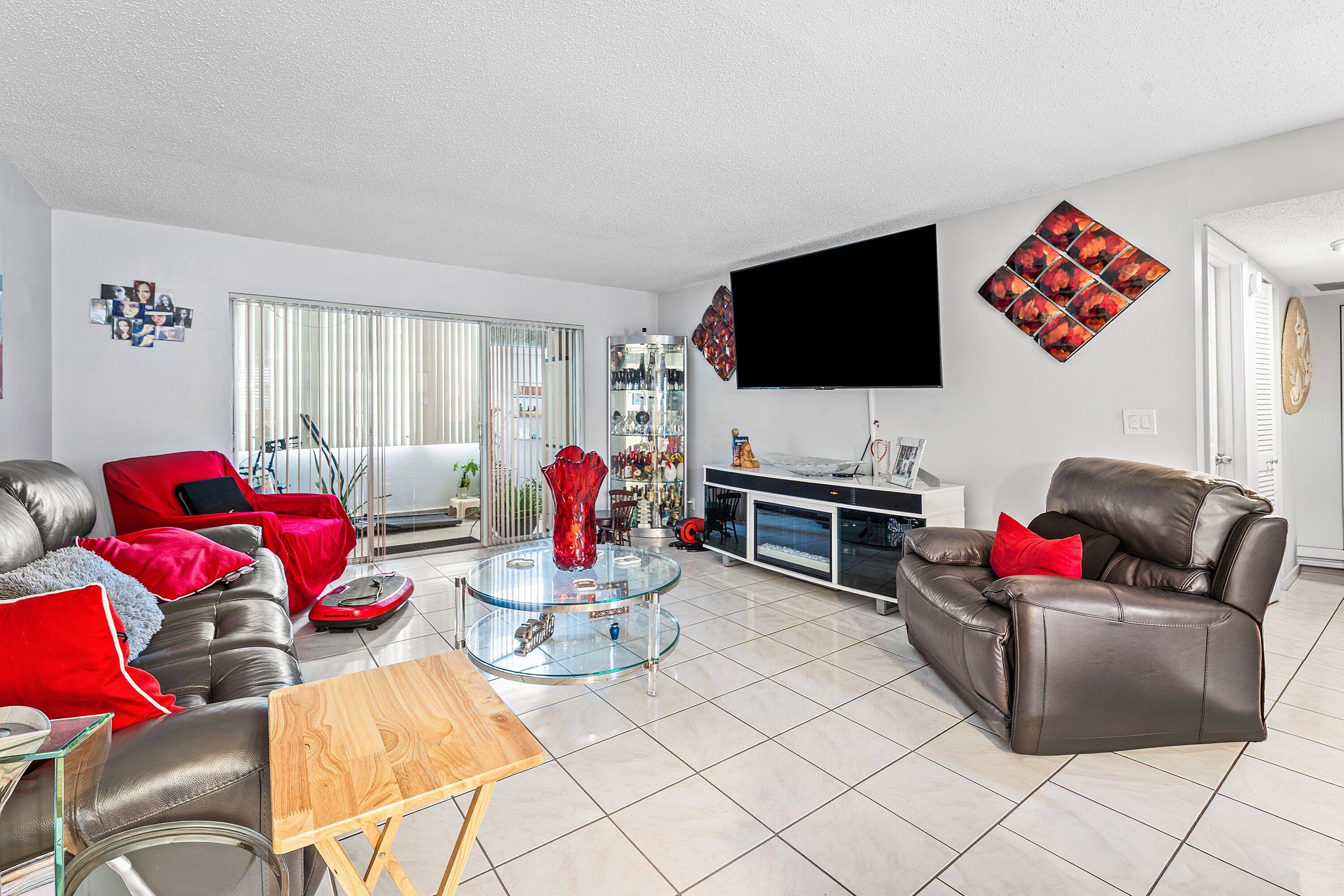 725 Lori Drive, 101, Palm Springs, FL 33461, Palm Springs