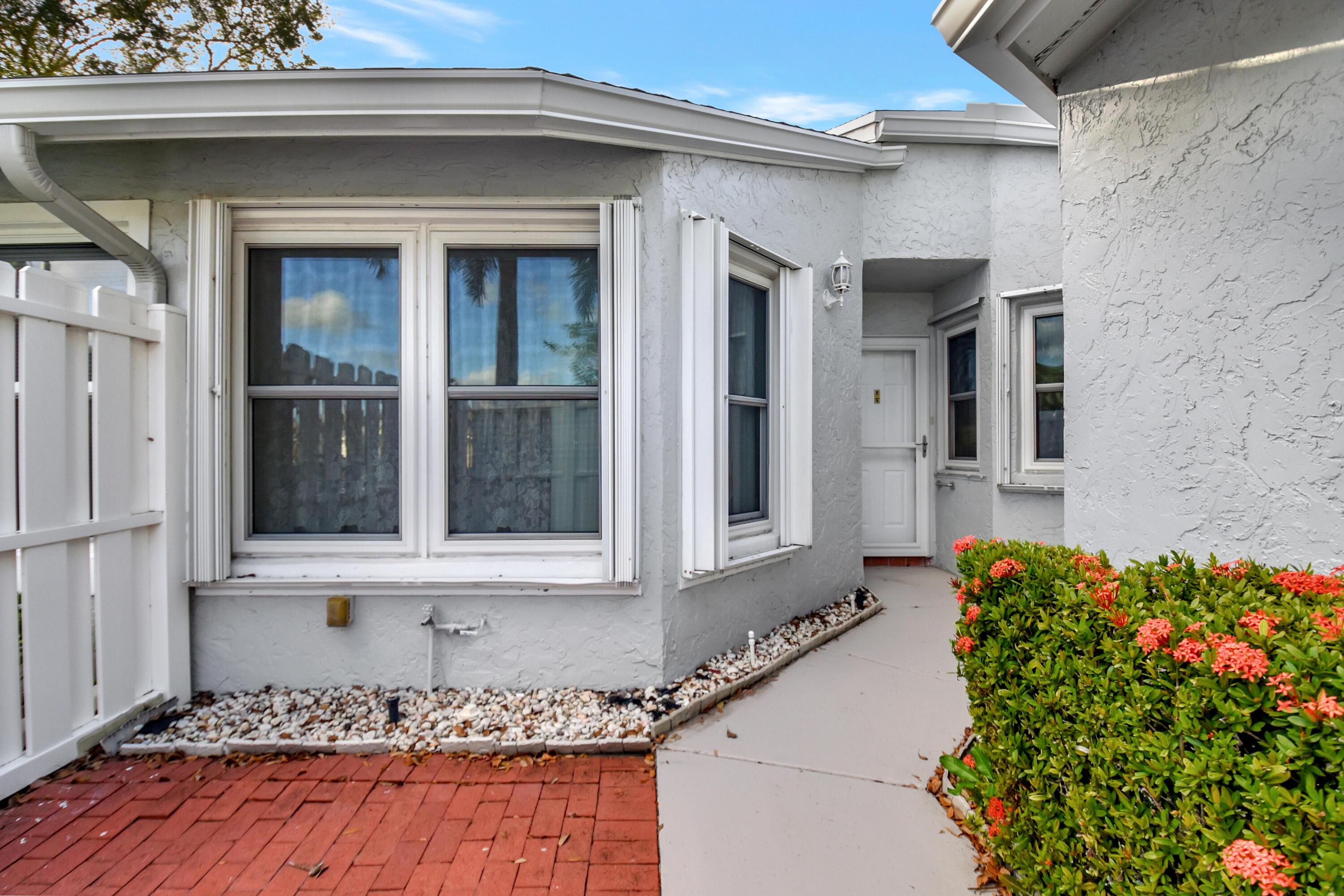 12233 Country Greens Boulevard, Boynton Beach, FL 33437, Boynton Beach - Photo 4