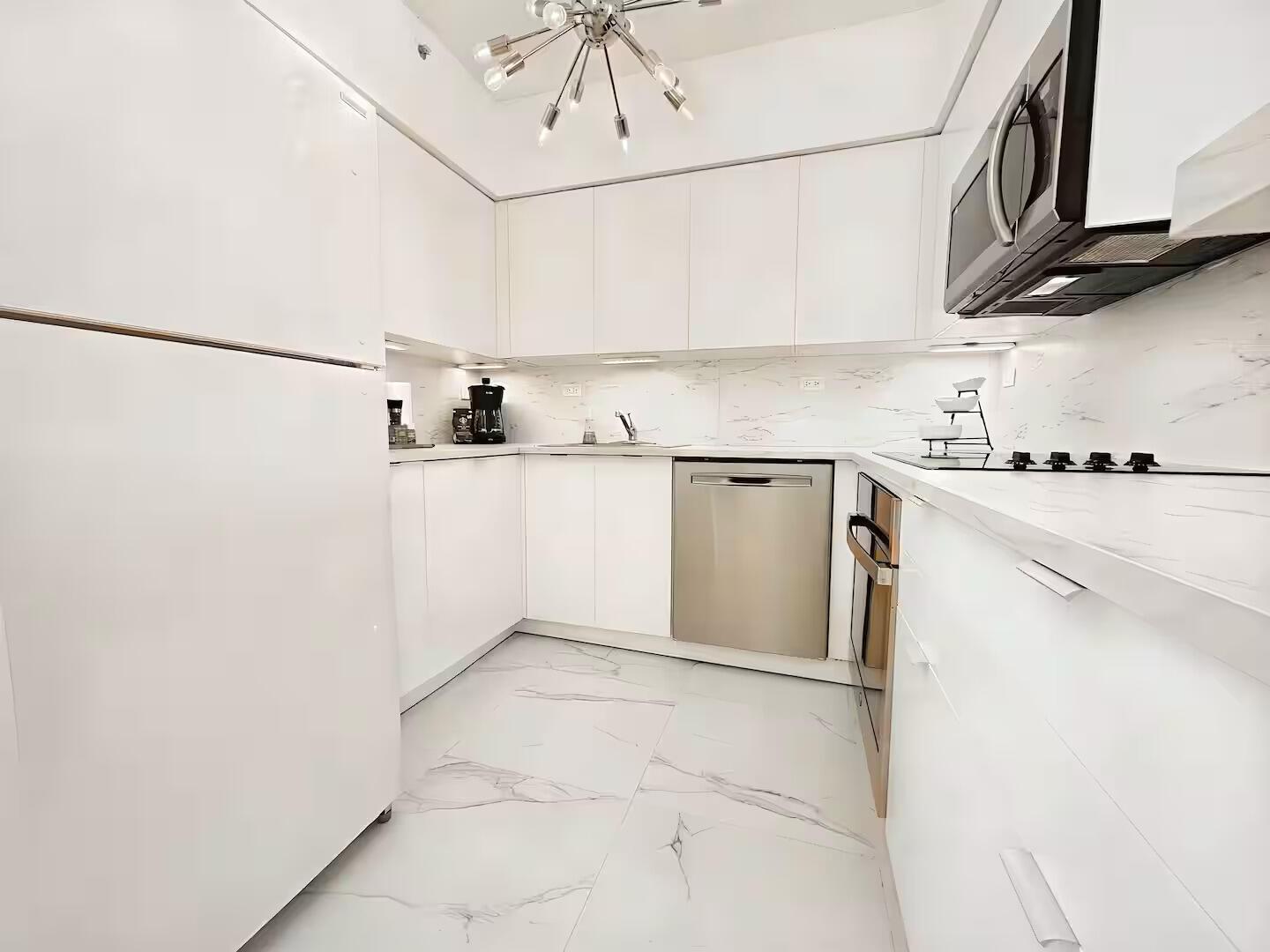 1500 Bay Road 1244s, Miami Beach, FL 33139, Miami Beach - Photo 5