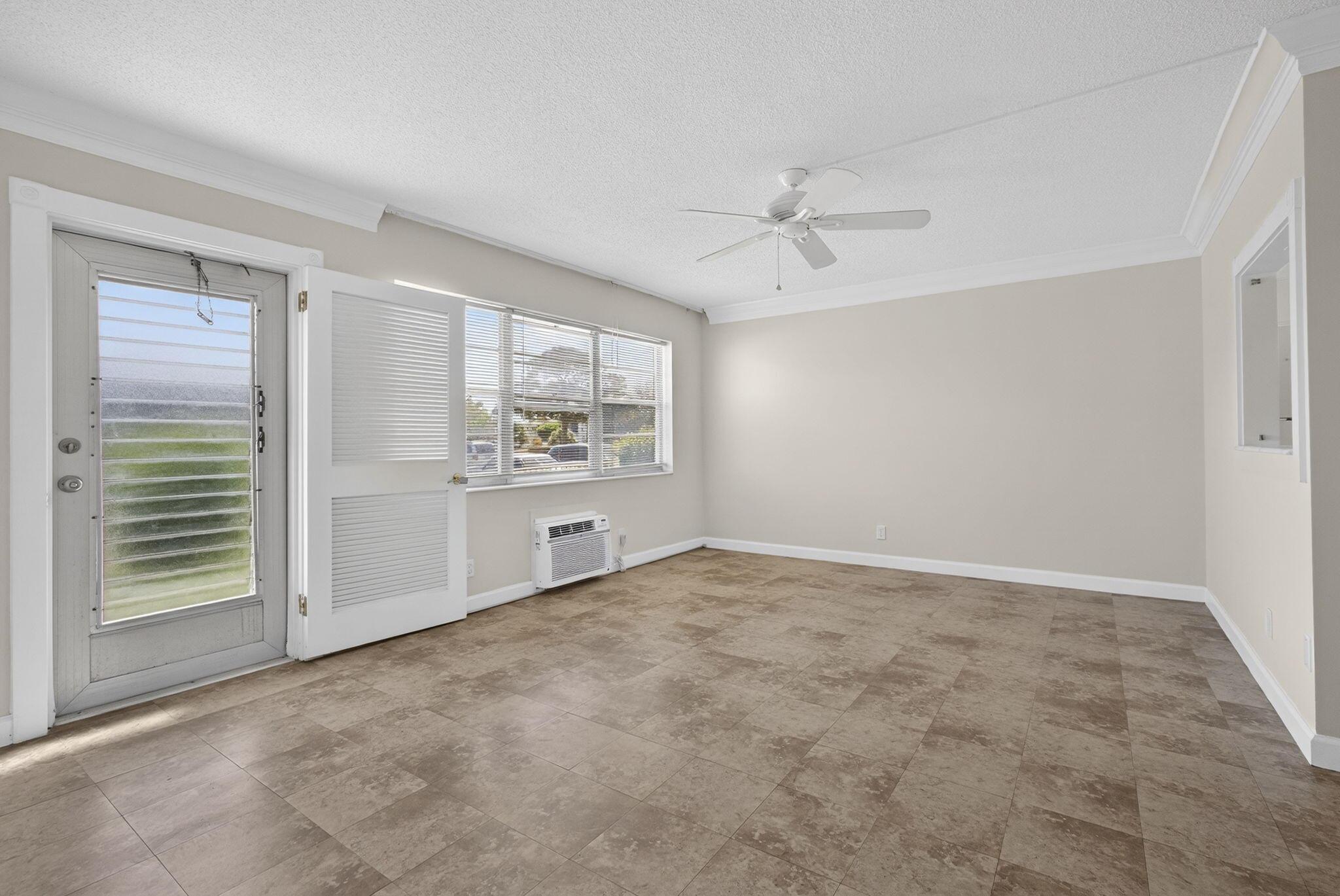 19 Hastings B, West Palm Beach, FL 33417, West Palm Beach - Photo 3