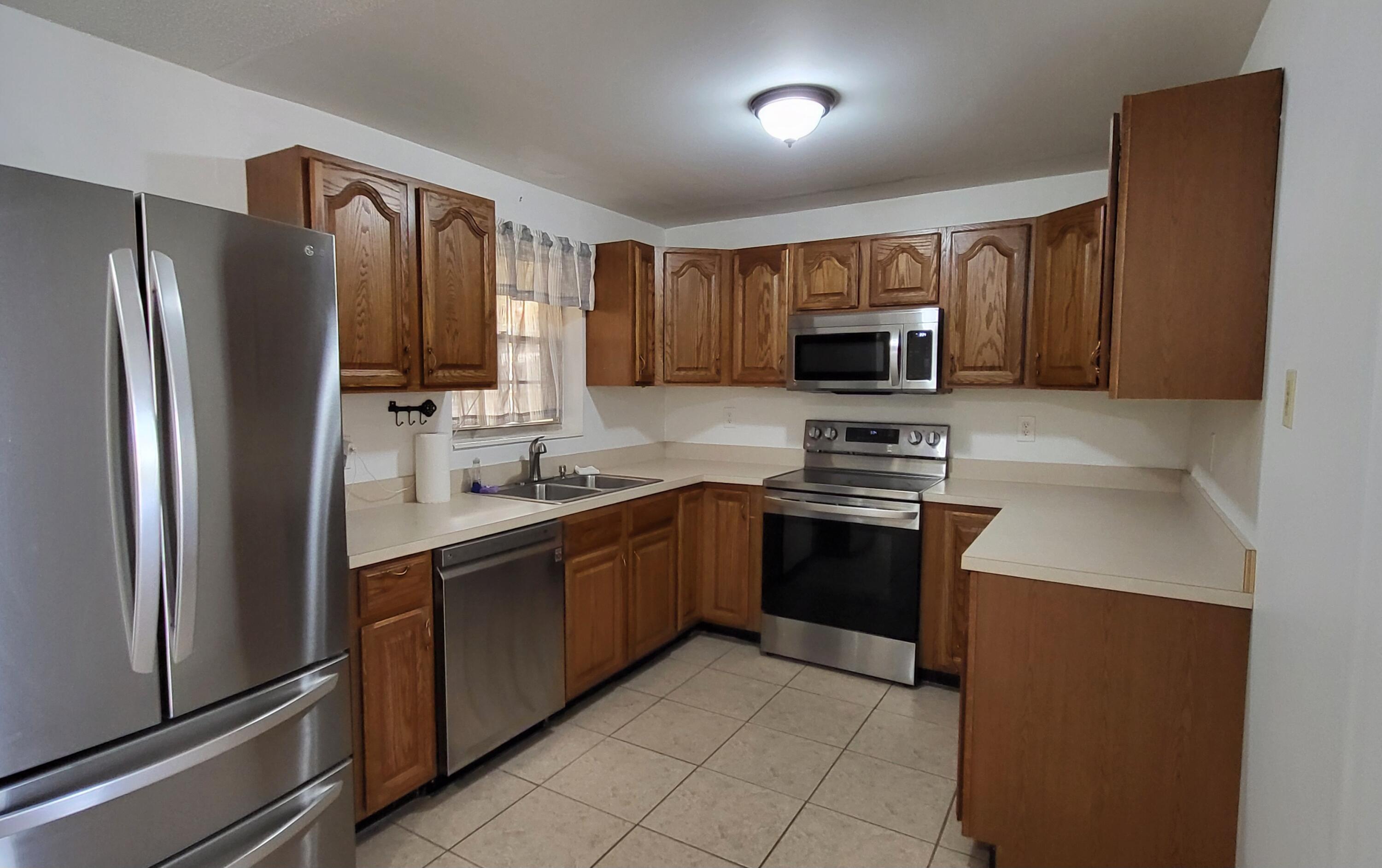 1404 SE 4th Street, Okeechobee, FL 34974, Okeechobee - Photo 4