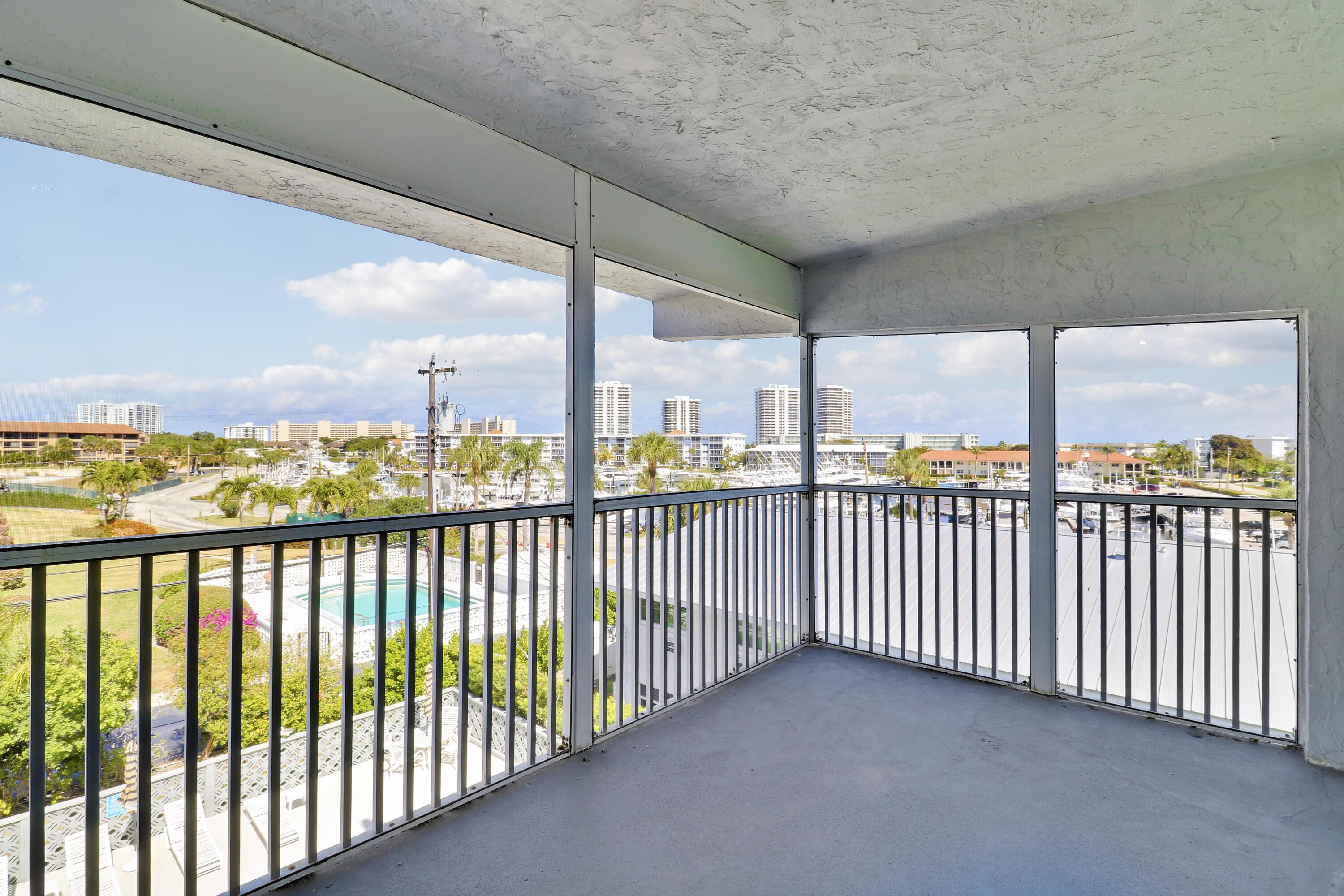 155 Yacht Club Drive 308, North Palm Beach, FL 33408, North Palm Beach - Photo 4