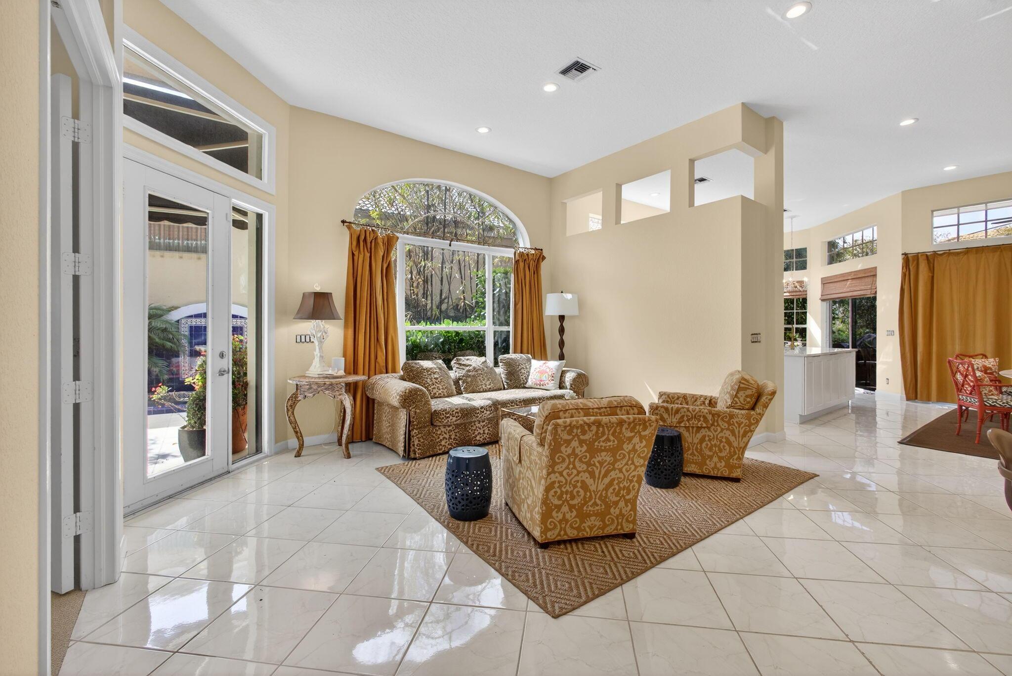 203 Coral Cay Terrace, Palm Beach Gardens, FL 33418, Palm Beach Gardens - Photo 4