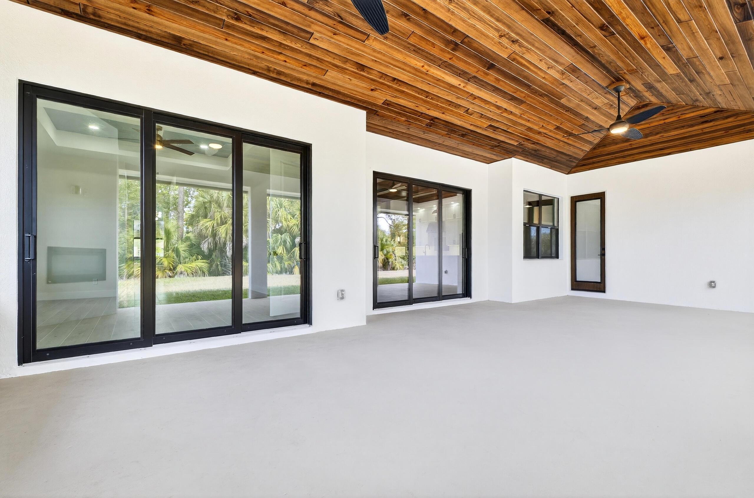 122 SE Via Lago Garda, Port St. Lucie, FL 34952, Port St. Lucie - Photo 3