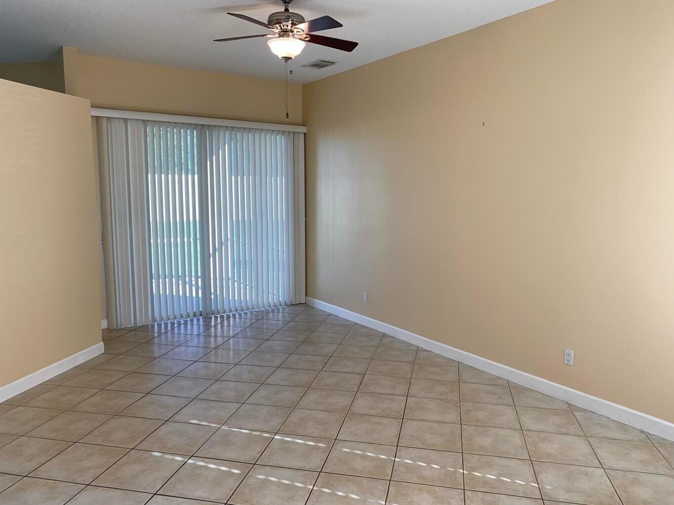 825 SW Andrews Cv Street, Port St. Lucie, FL 34986, Port St. Lucie - Photo 2