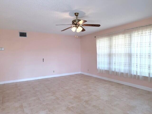 624 Pines Knoll Drive D, Fort Pierce, FL 34982, Fort Pierce - Photo 5