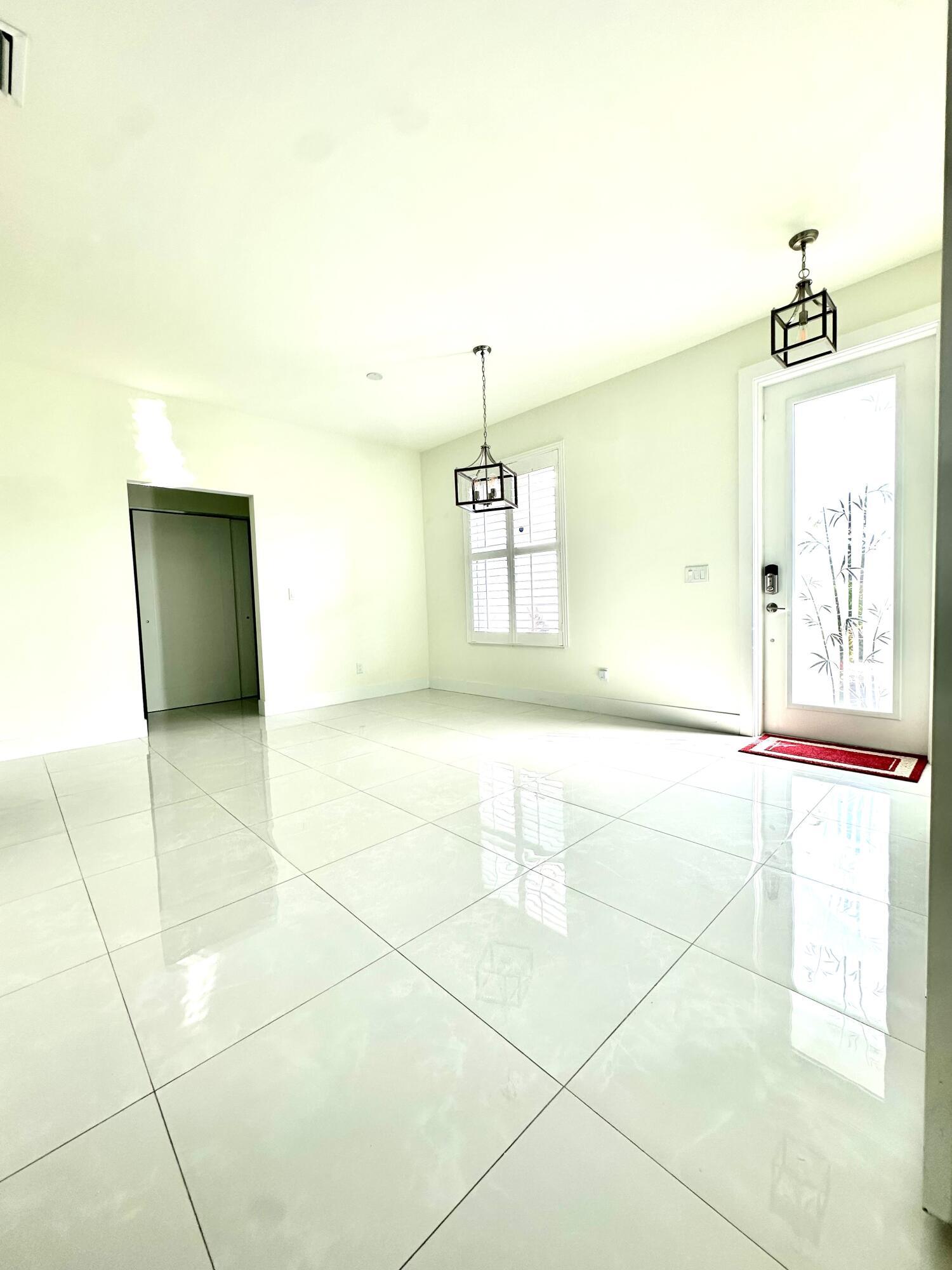 1159 SW Edinburgh Drive, Port St. Lucie, FL 34953, Port St. Lucie - Photo 4