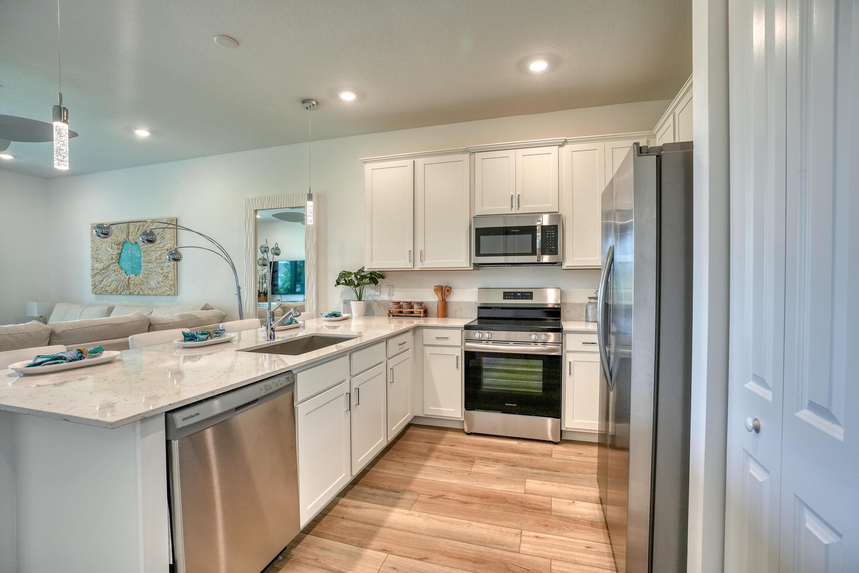 13683 Jubilee Lane, Delray Beach, FL 33484, Delray Beach - Photo 2