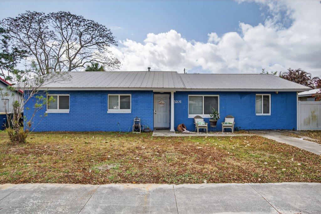 3201 Kentucky Avenue, Fort Pierce, FL 34947, Fort Pierce - Photo 4