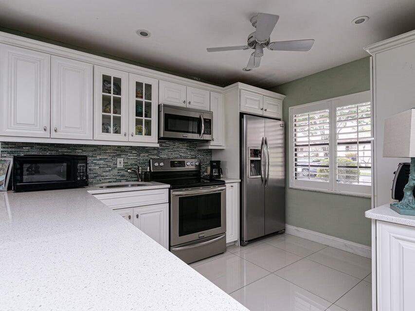 9264 Vista Del Lago 24-i, Boca Raton, FL 33428, Boca Raton - Photo 5