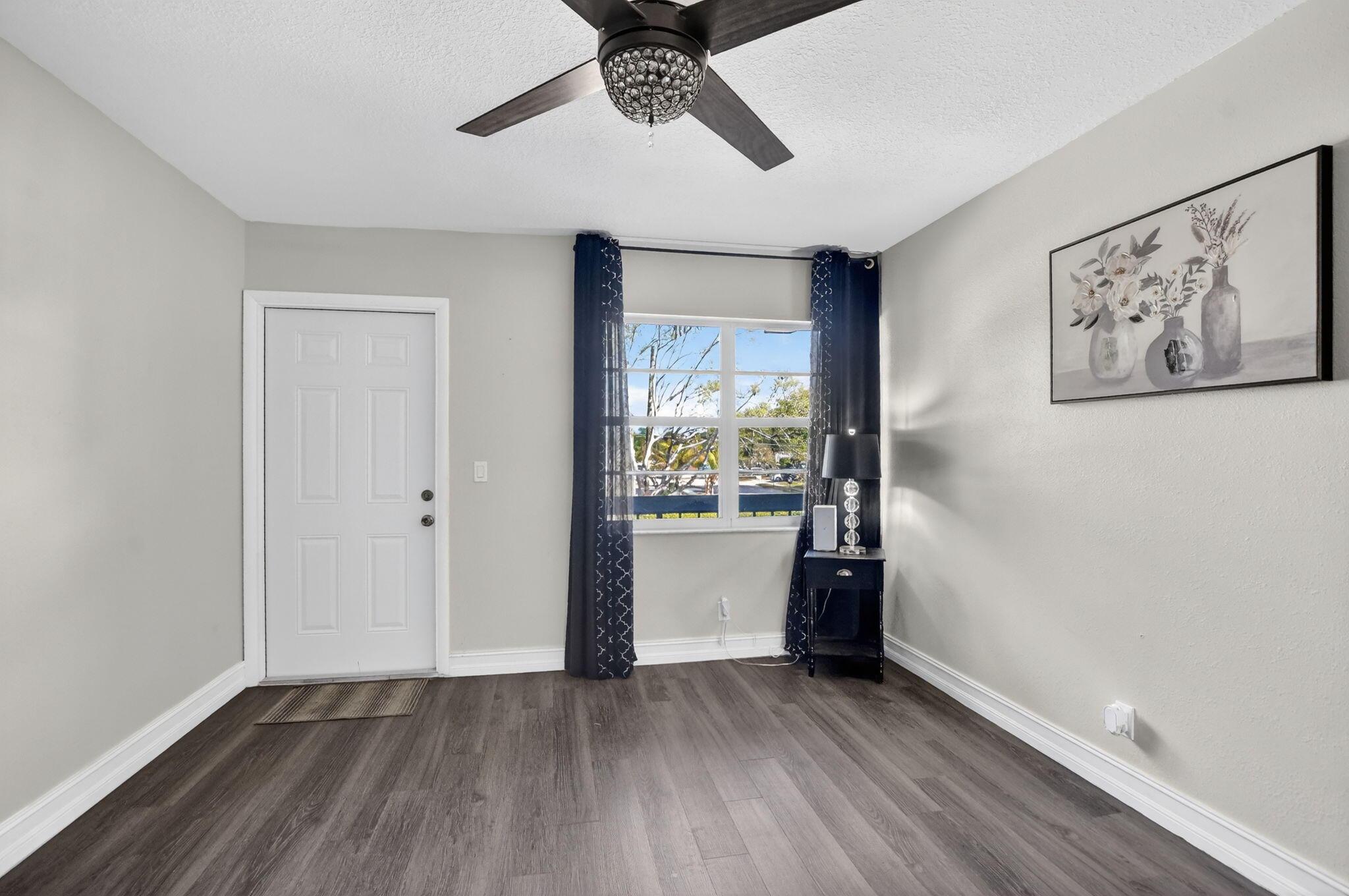 9500 SW 3rd Street 213, Boca Raton, FL 33428, Boca Raton - Photo 5