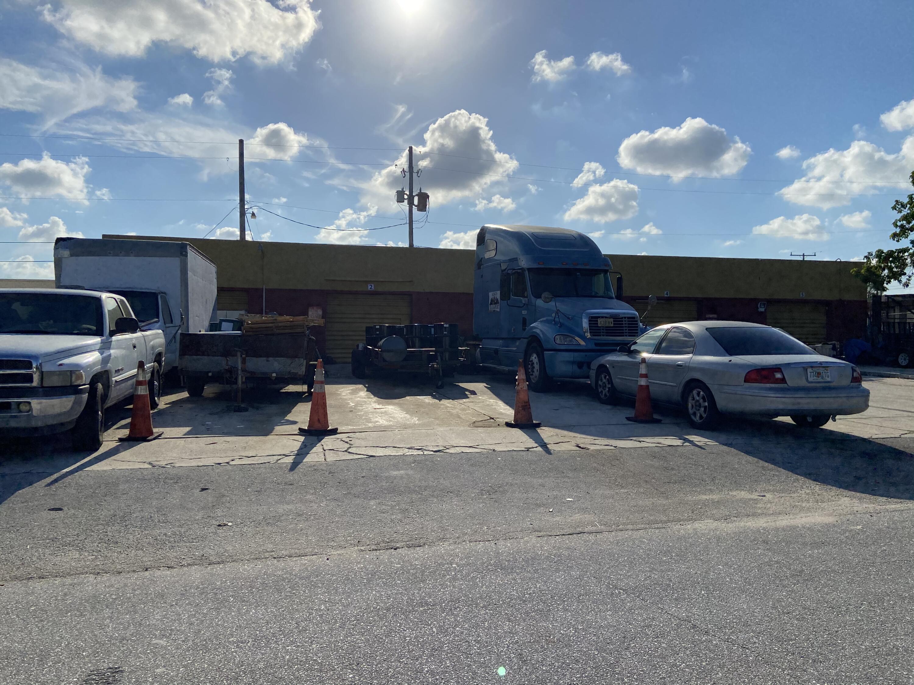 3709 Avenue K, West Palm Beach, FL 33404, West Palm Beach