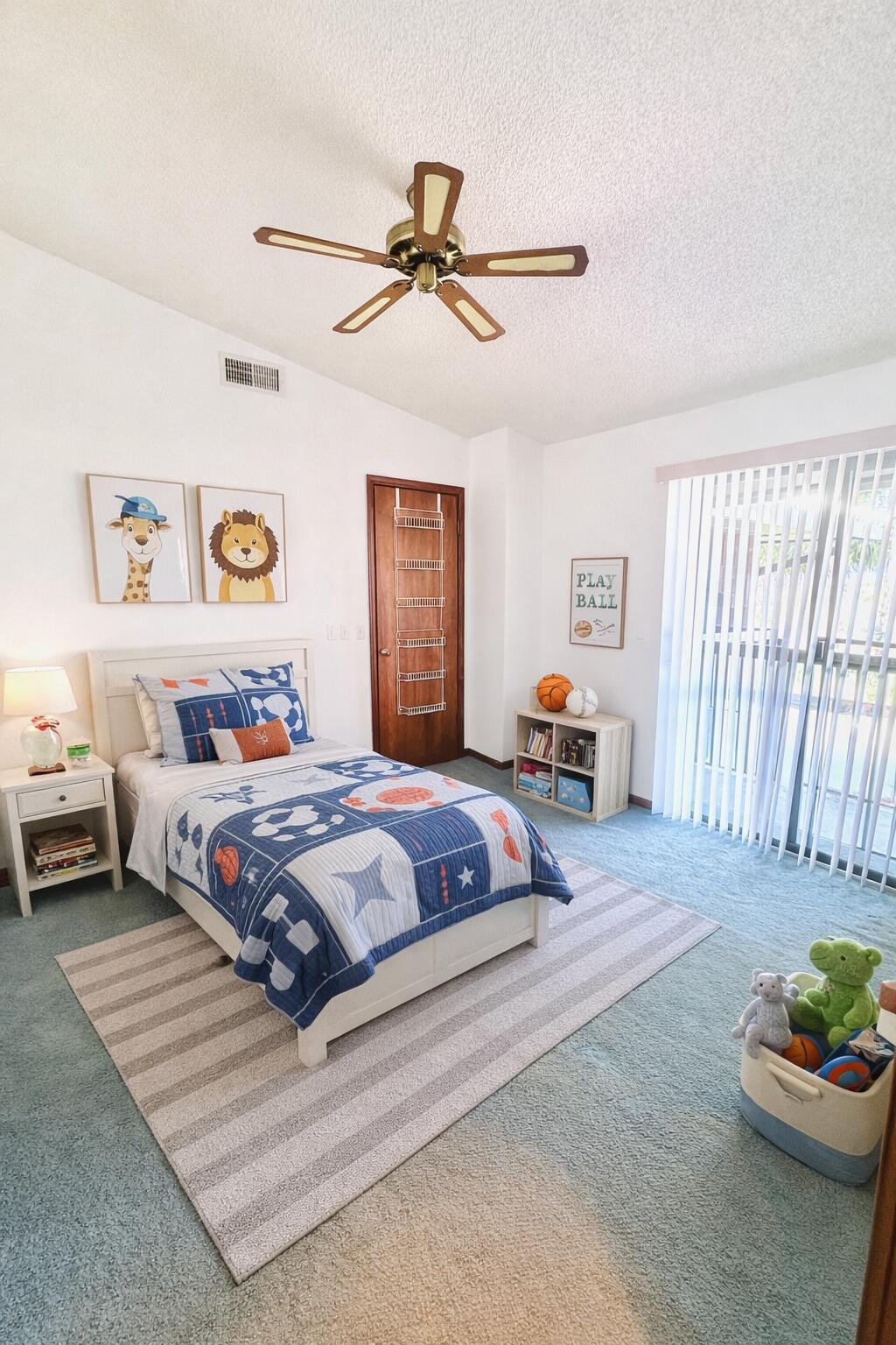 604 SE Castle Court D, Port St. Lucie, FL 34952, Port St. Lucie - Photo 4