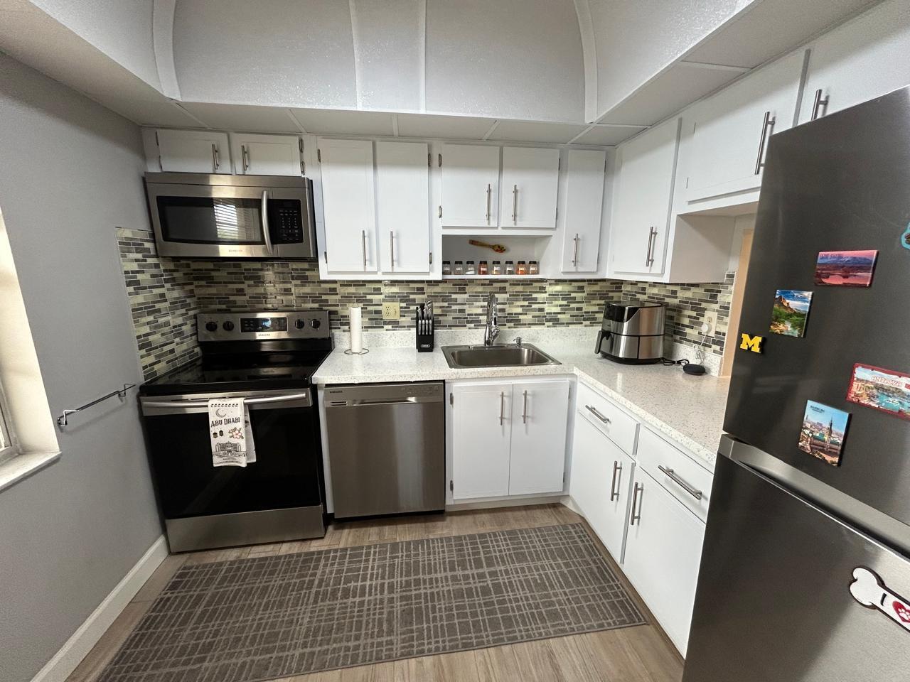 7505 NW 5th Court 208, Margate, FL 33063, Margate - Photo 2