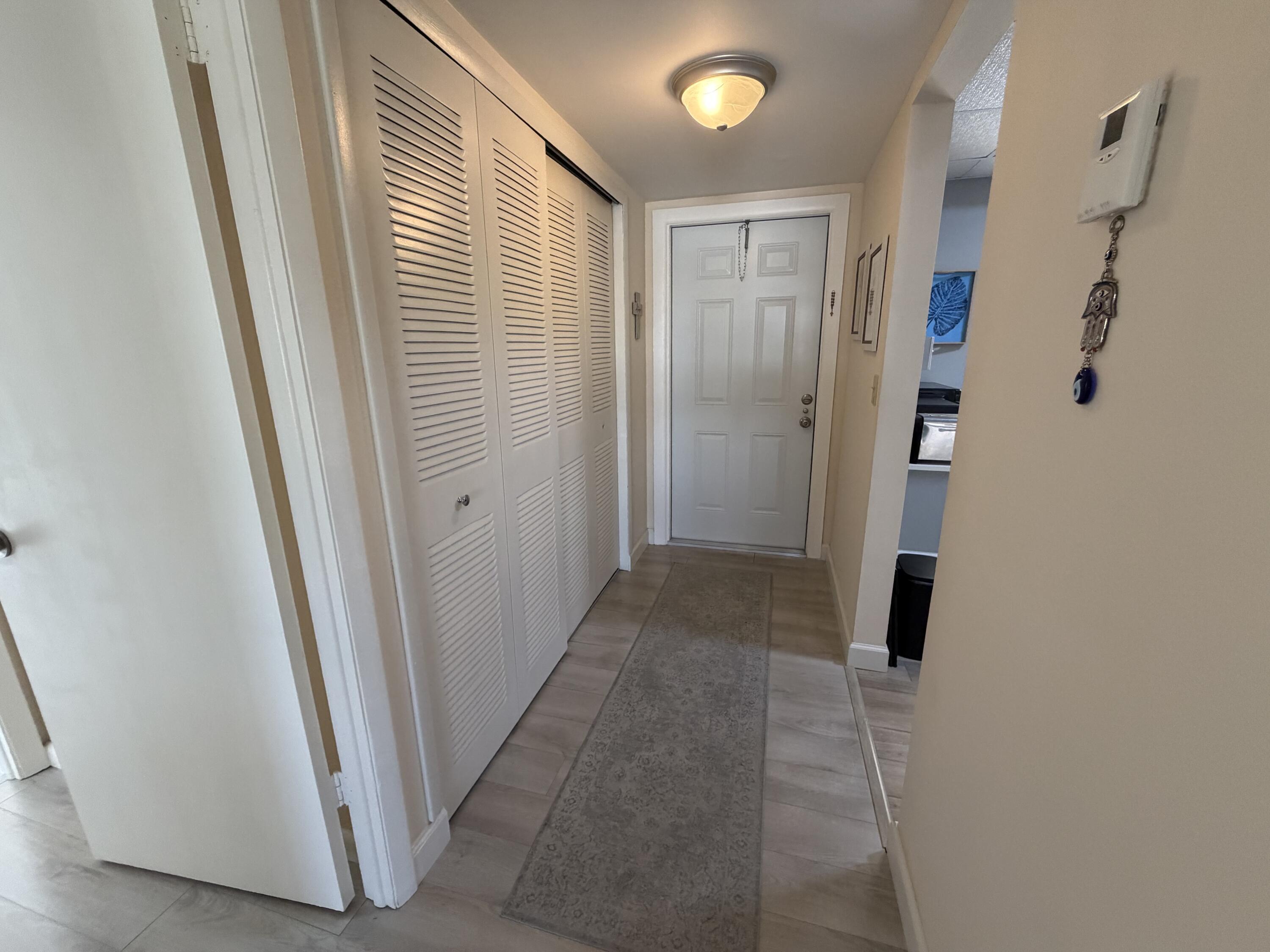 7505 NW 5th Court 208, Margate, FL 33063, Margate - Photo 4