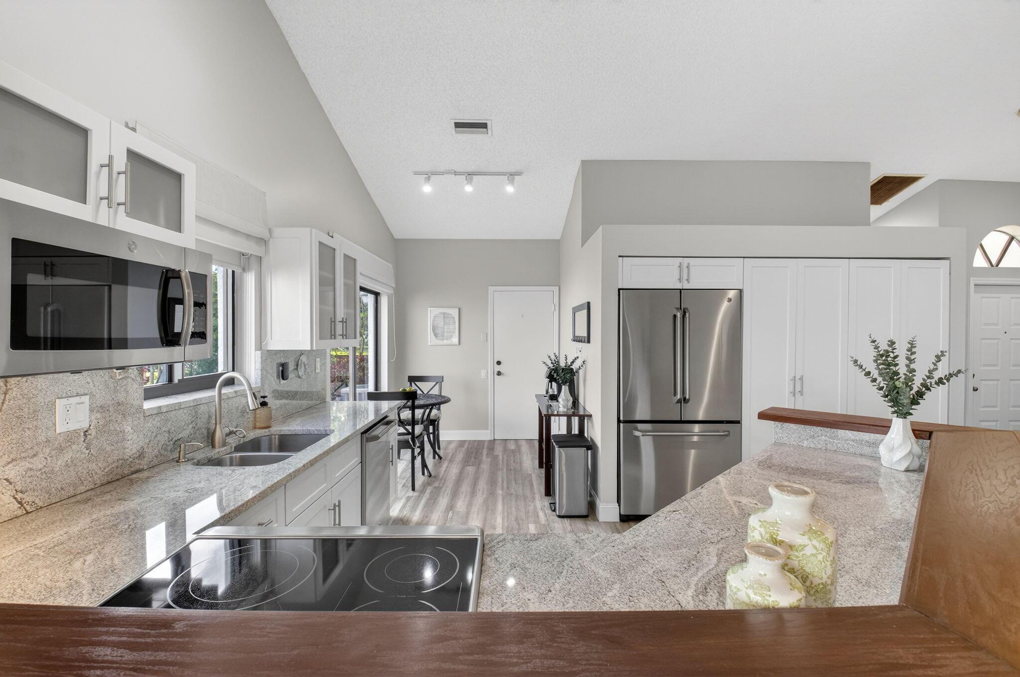 5536 Fox Hollow Dr Drive, Boca Raton, FL 33486, Boca Raton - Photo 4