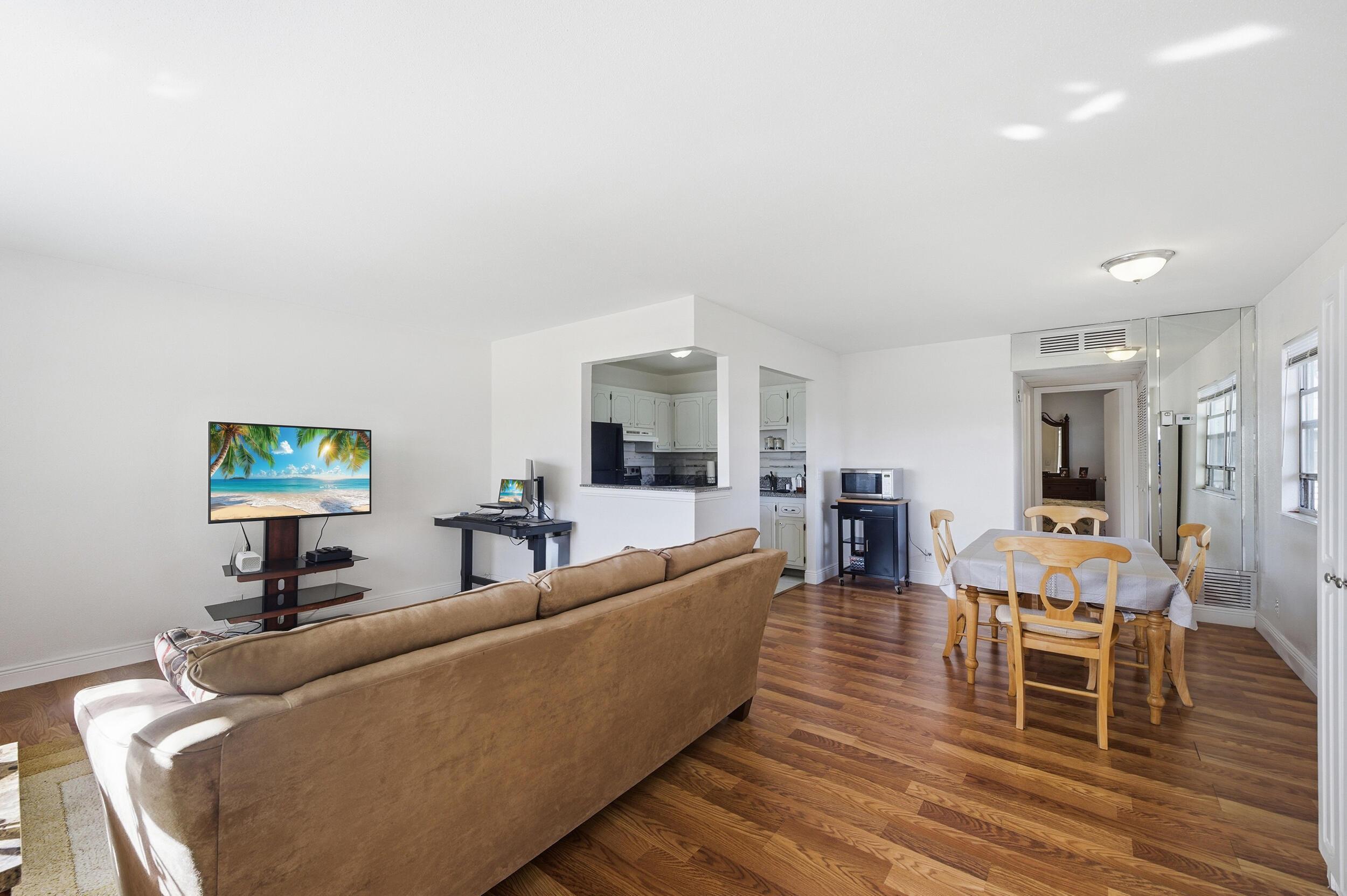 142 Monaco C, Delray Beach, FL 33446, Delray Beach - Photo 5