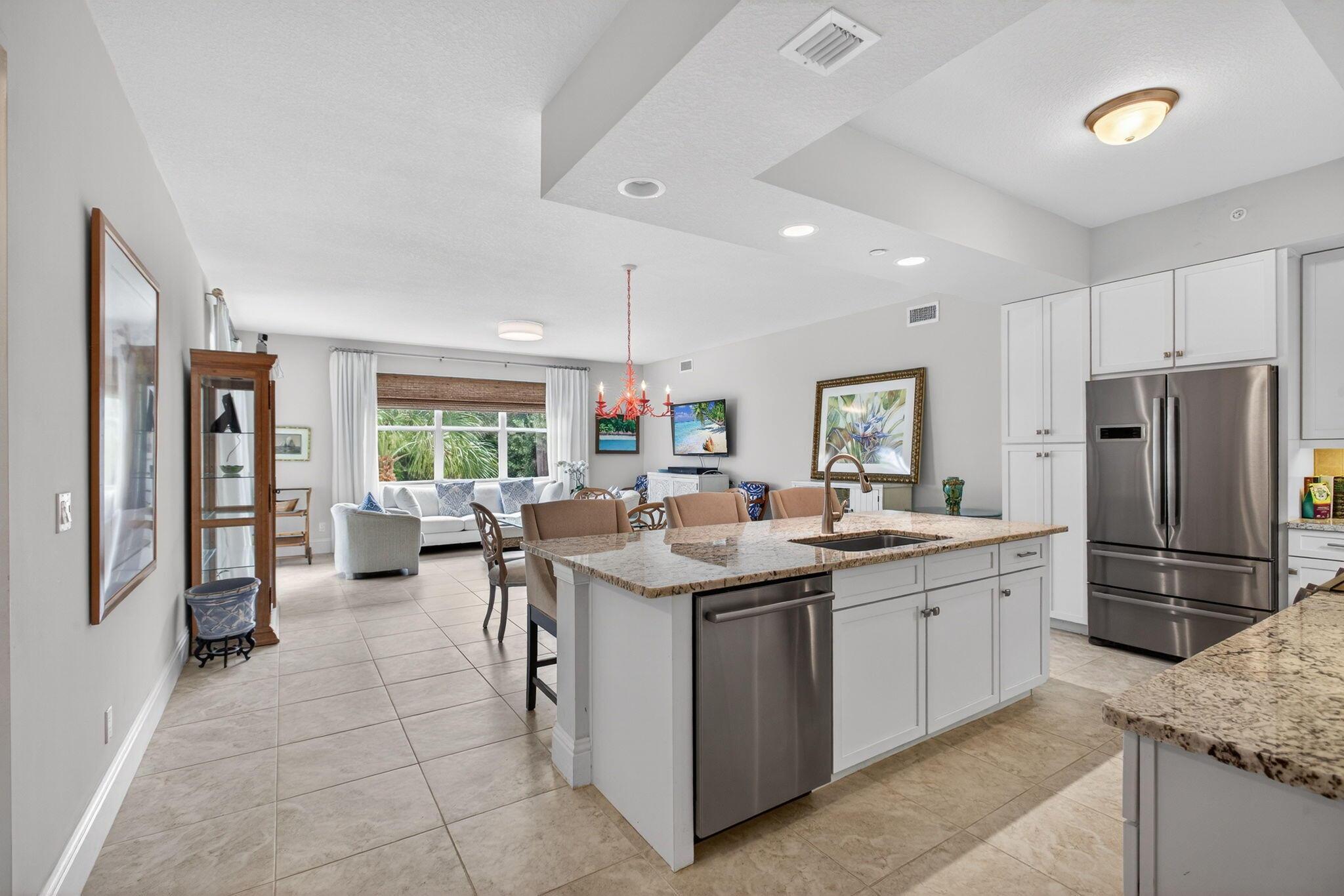834 Bay Colony Drive S, Juno Beach, FL 33408, Juno Beach - Photo 3
