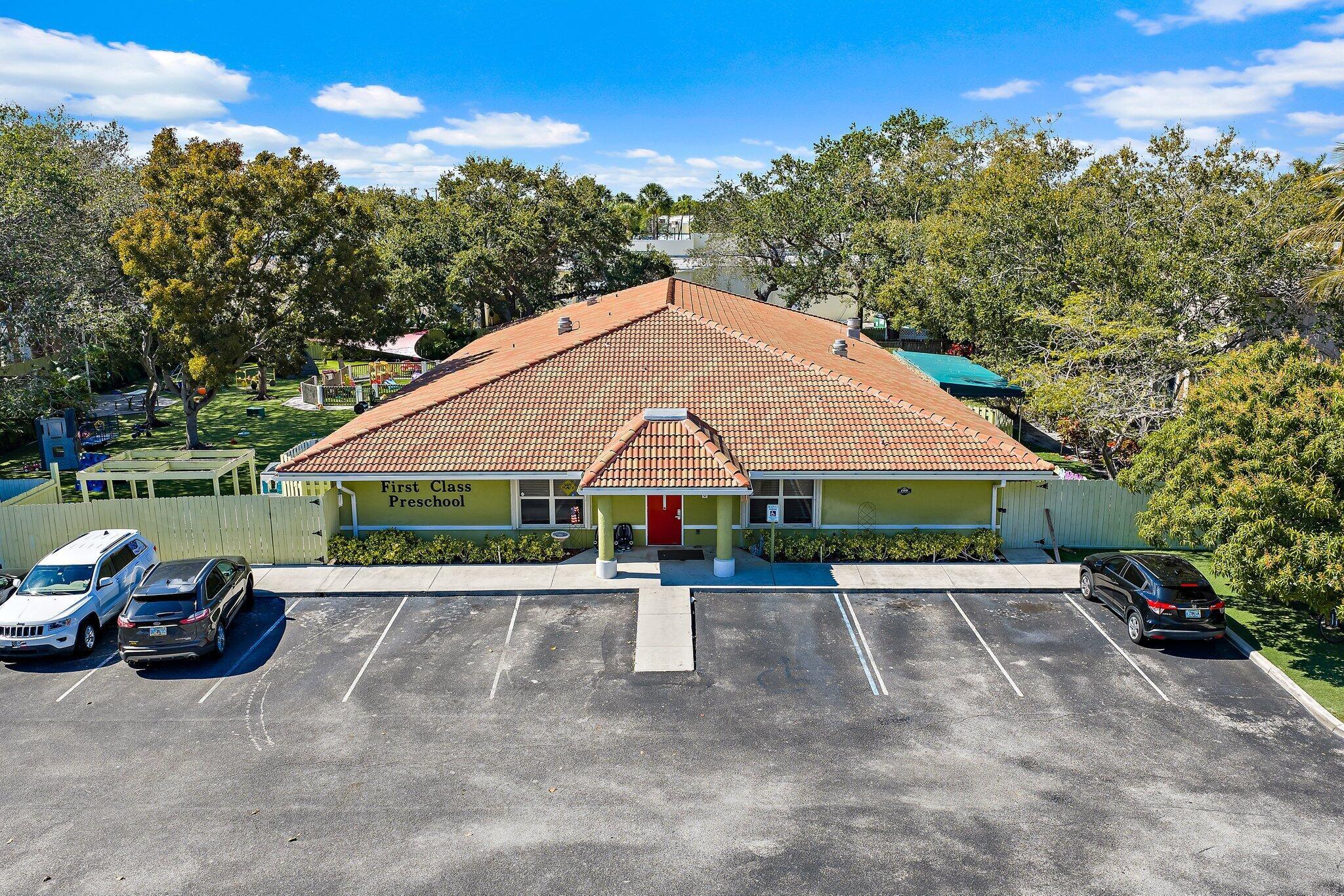 100 Intracoastal Pointe Drive, Jupiter, FL 33477, Jupiter