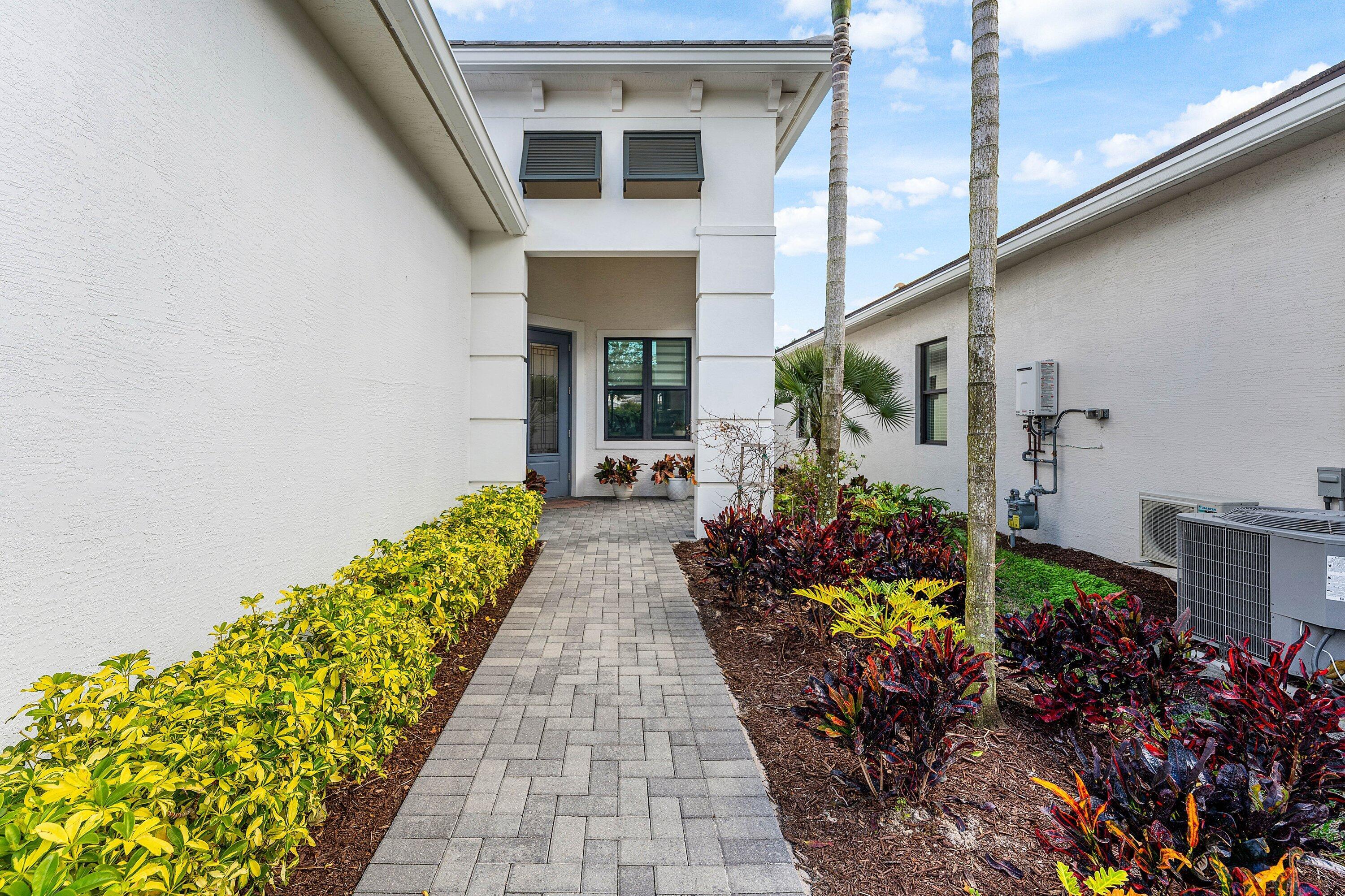 16047 Key Biscayne Lane, Westlake, FL 33470, Westlake - Photo 3