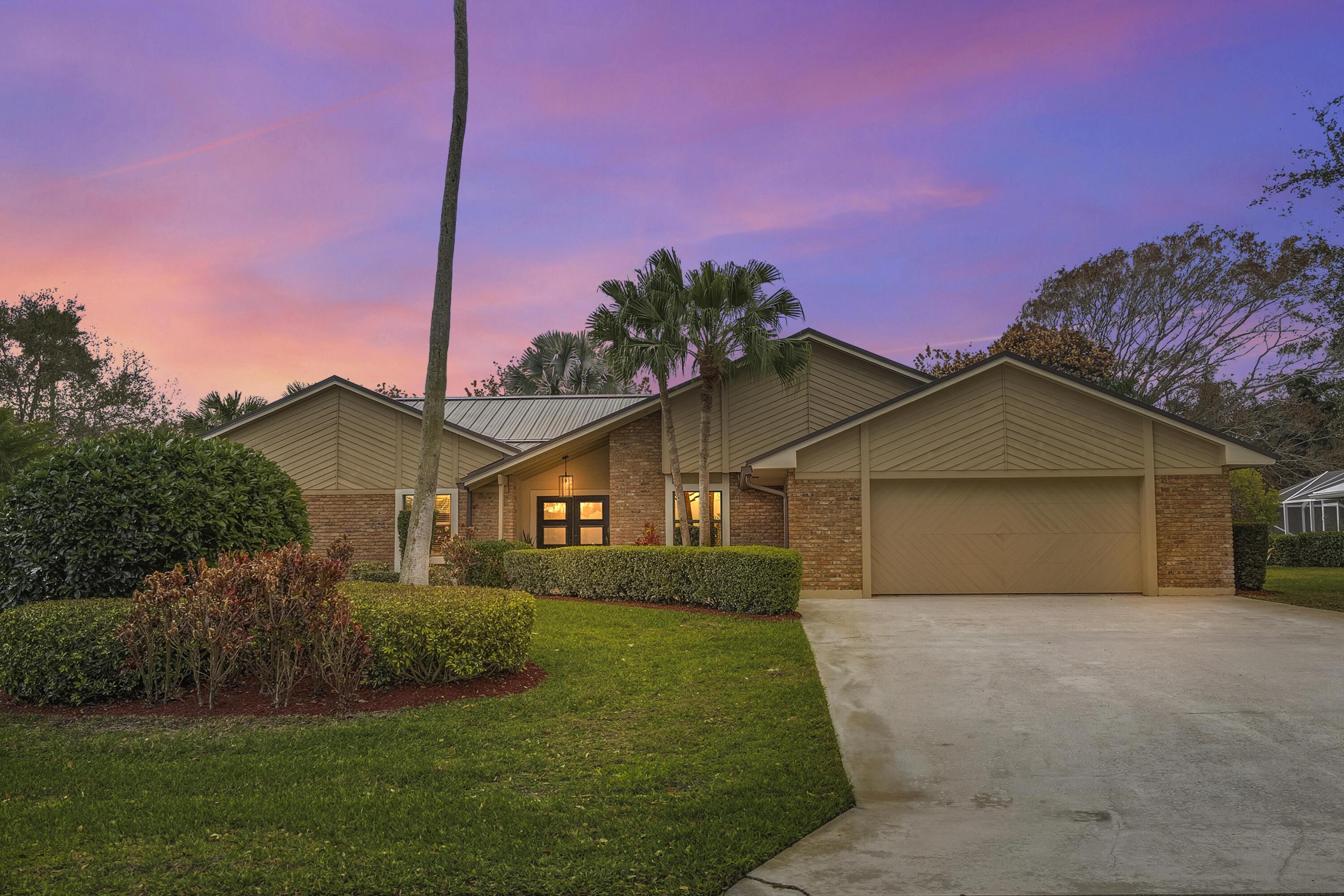 8222 SE Royal Street, Hobe Sound, FL 33455, Hobe Sound