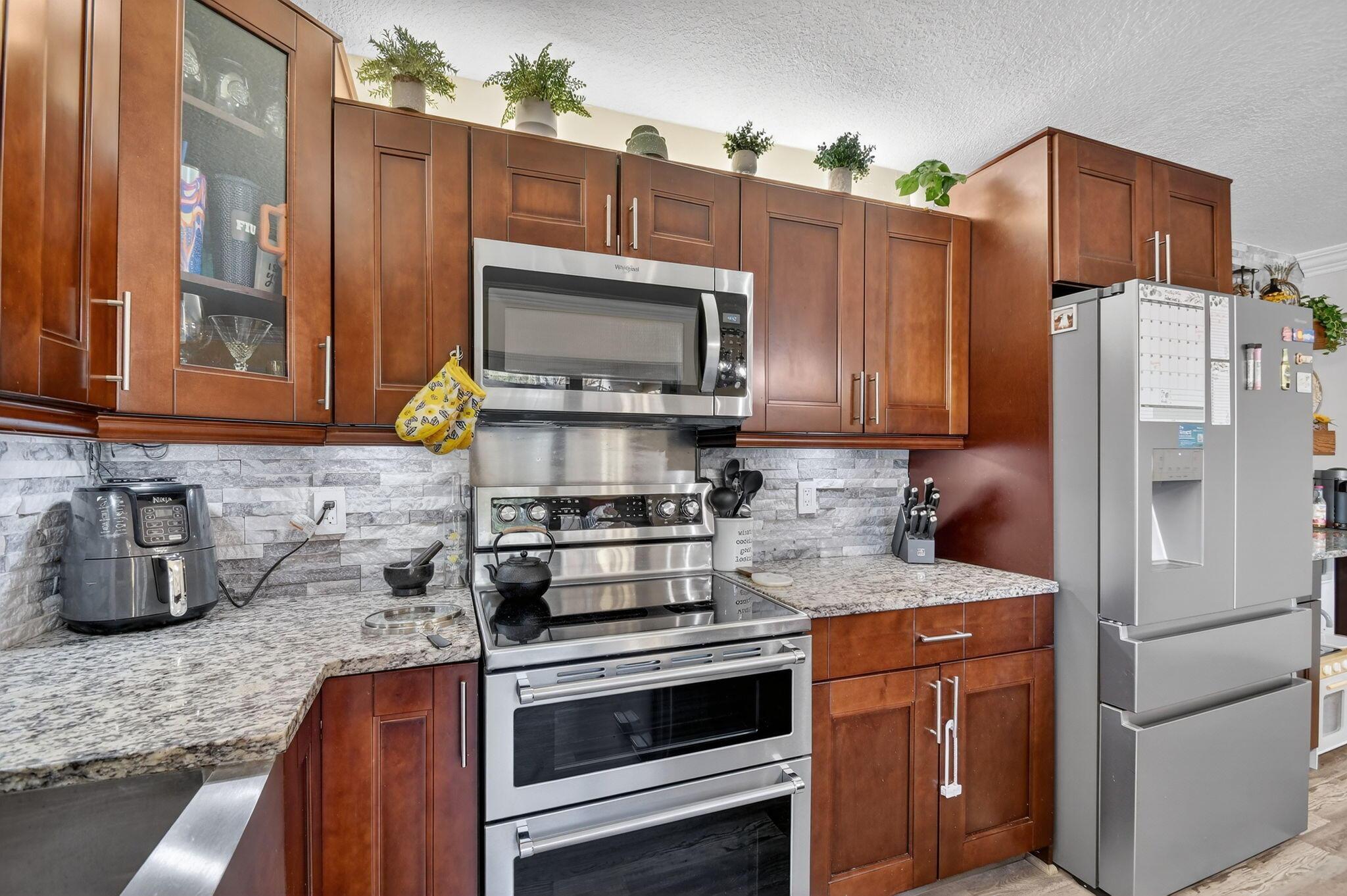 1523 15th Lane D, Greenacres, FL 33463, Greenacres - Photo 4