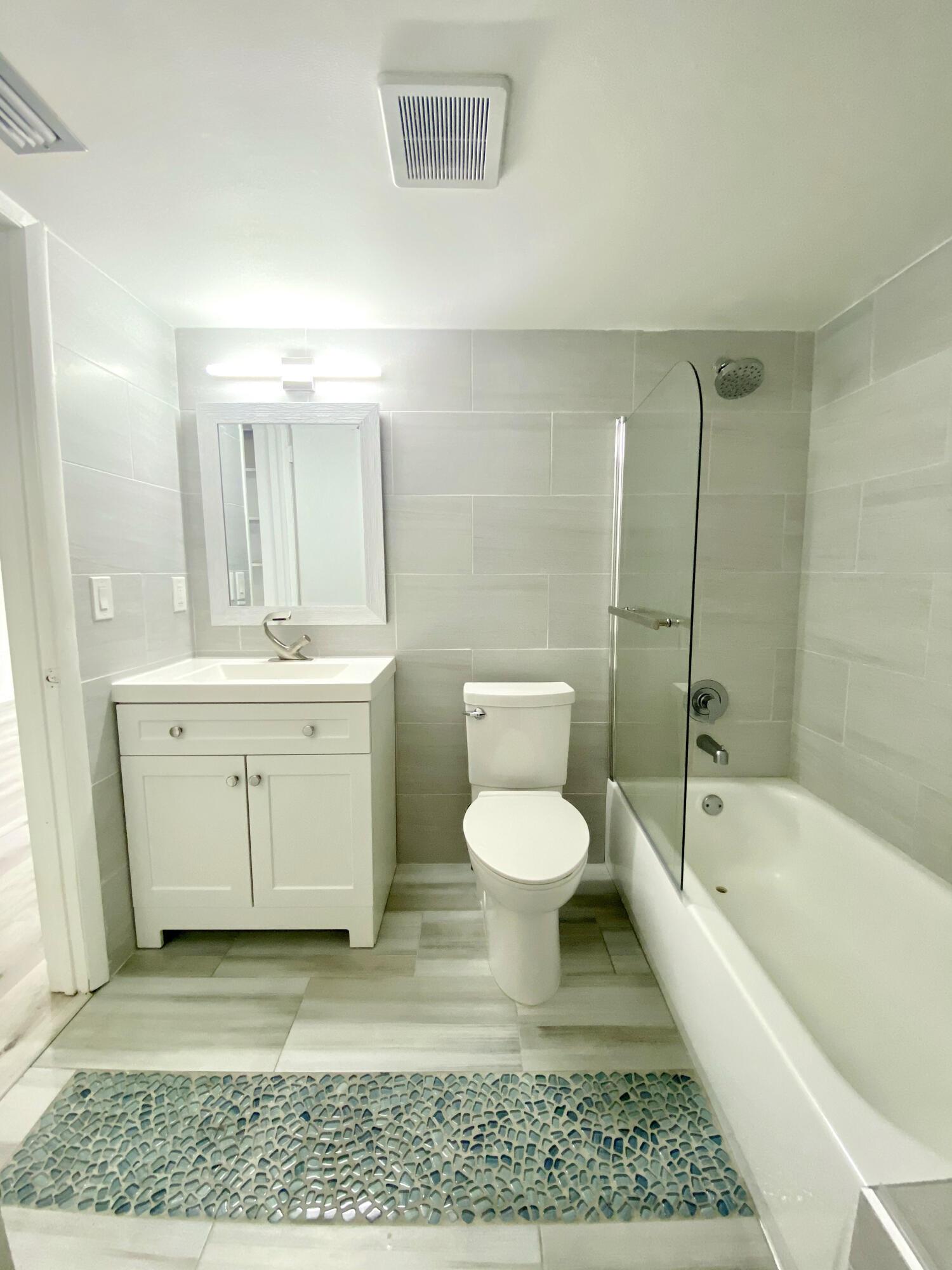 342 Southwind Drive 222, North Palm Beach, FL 33408, North Palm Beach - Photo 5